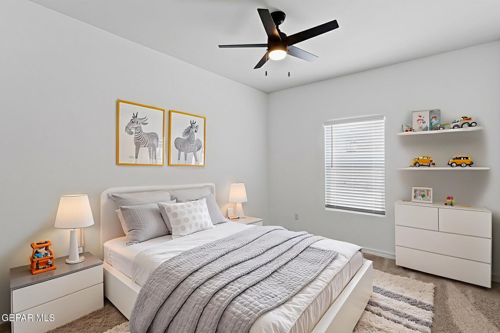 216 Emerald Brass Property Photo 11