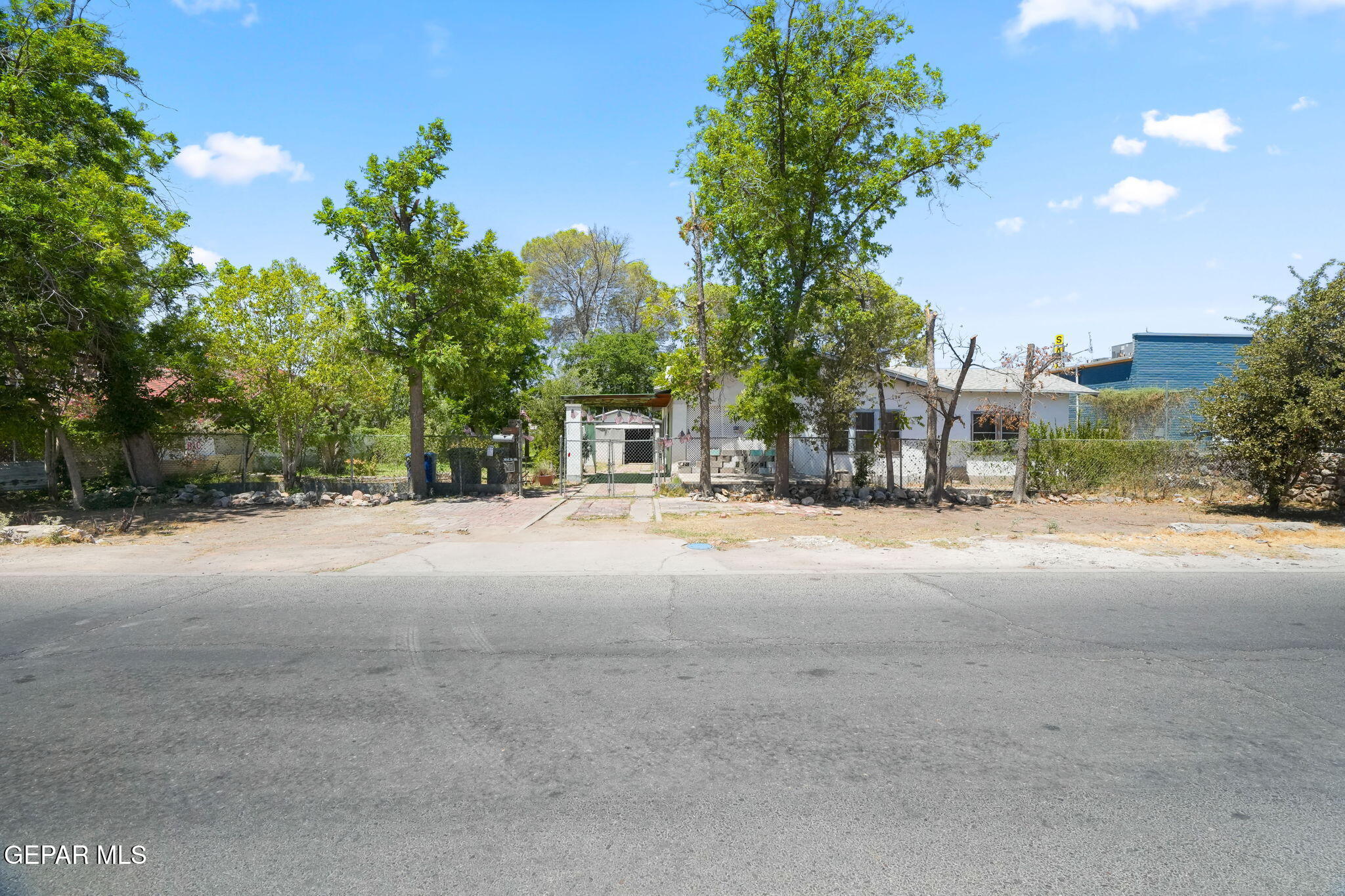 145 S Clark Drive Property Photo 15