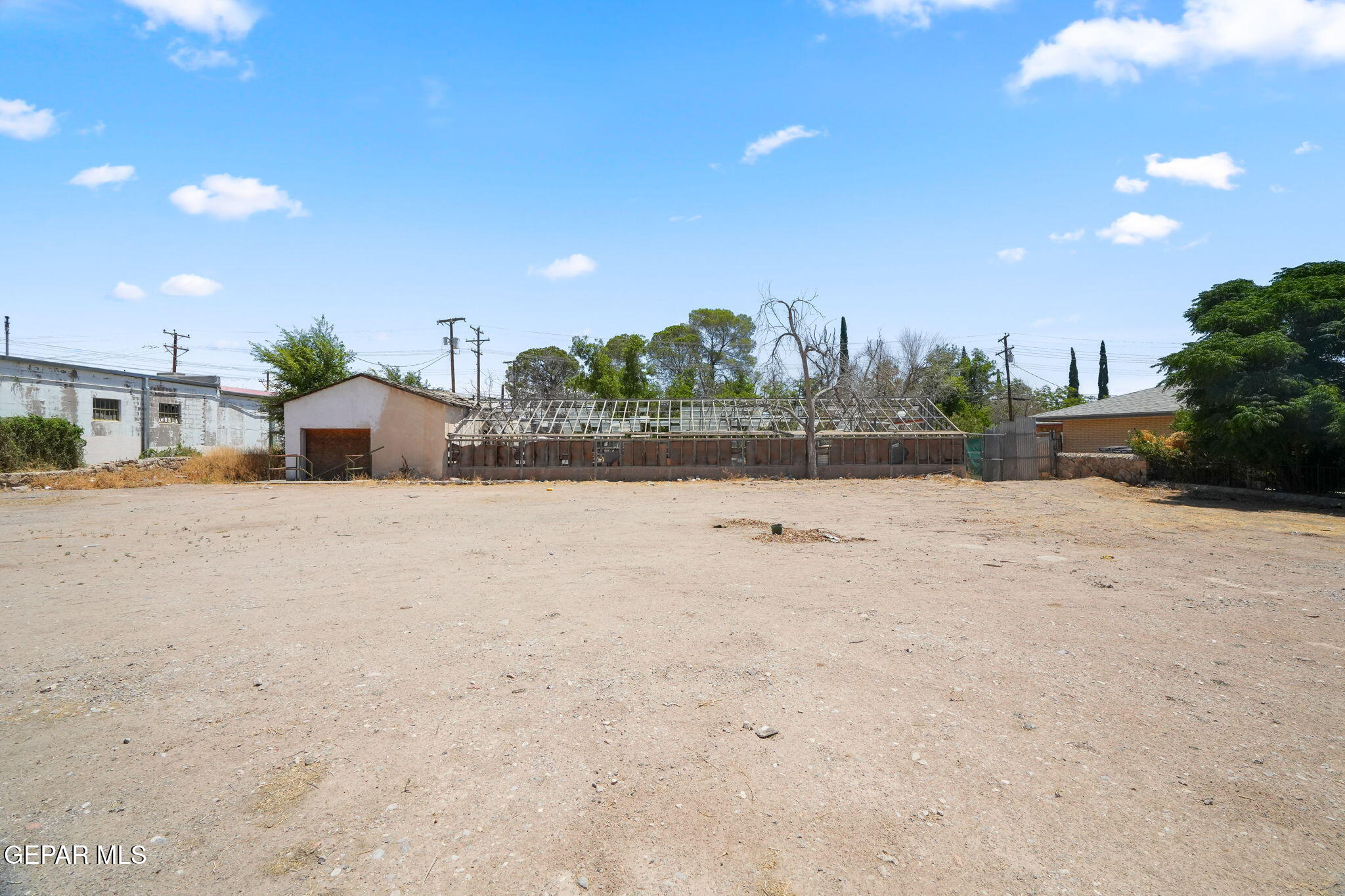 145 S Clark Drive Property Photo 38