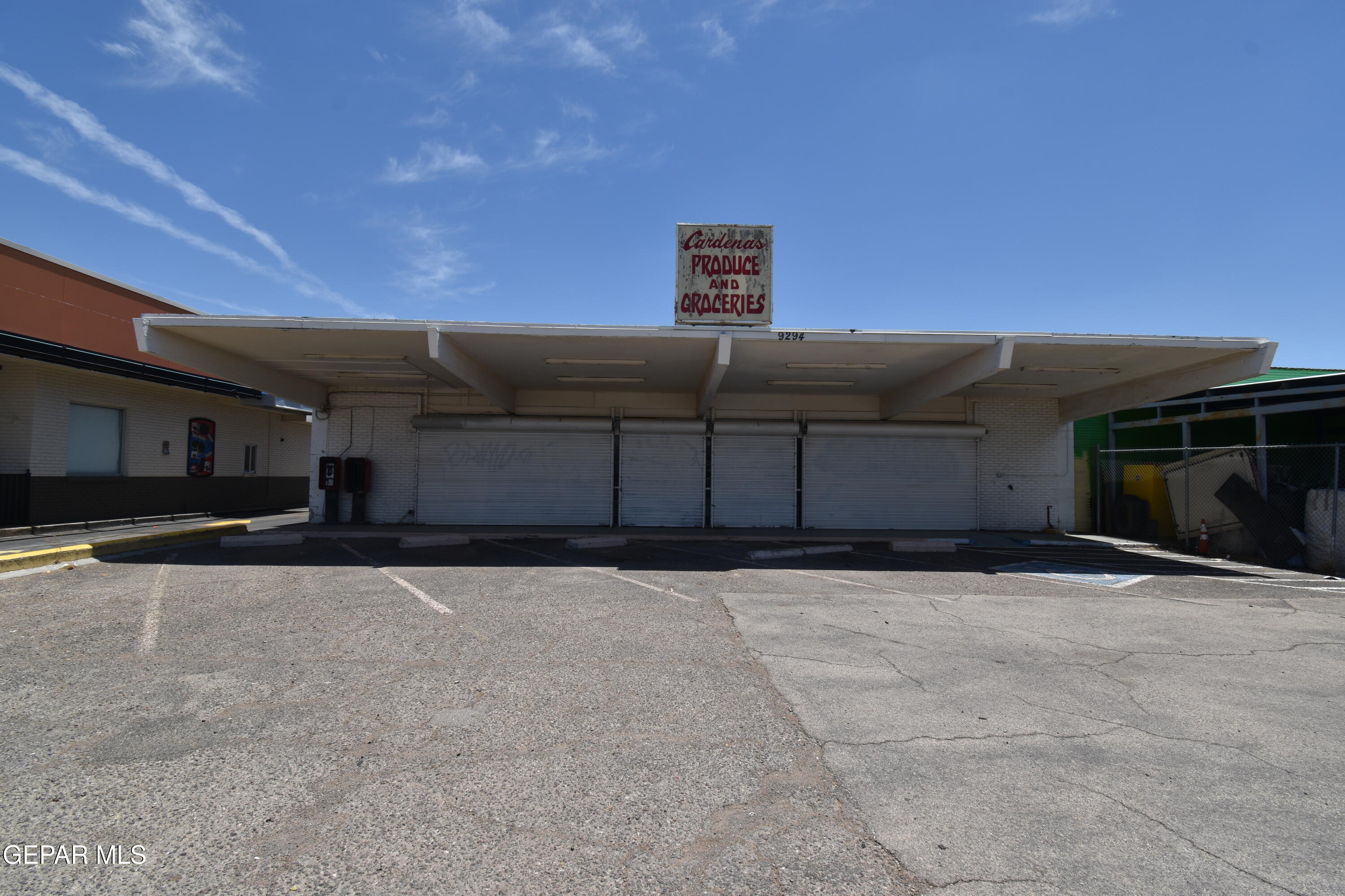 9294 Mccombs Street Property Photo 1