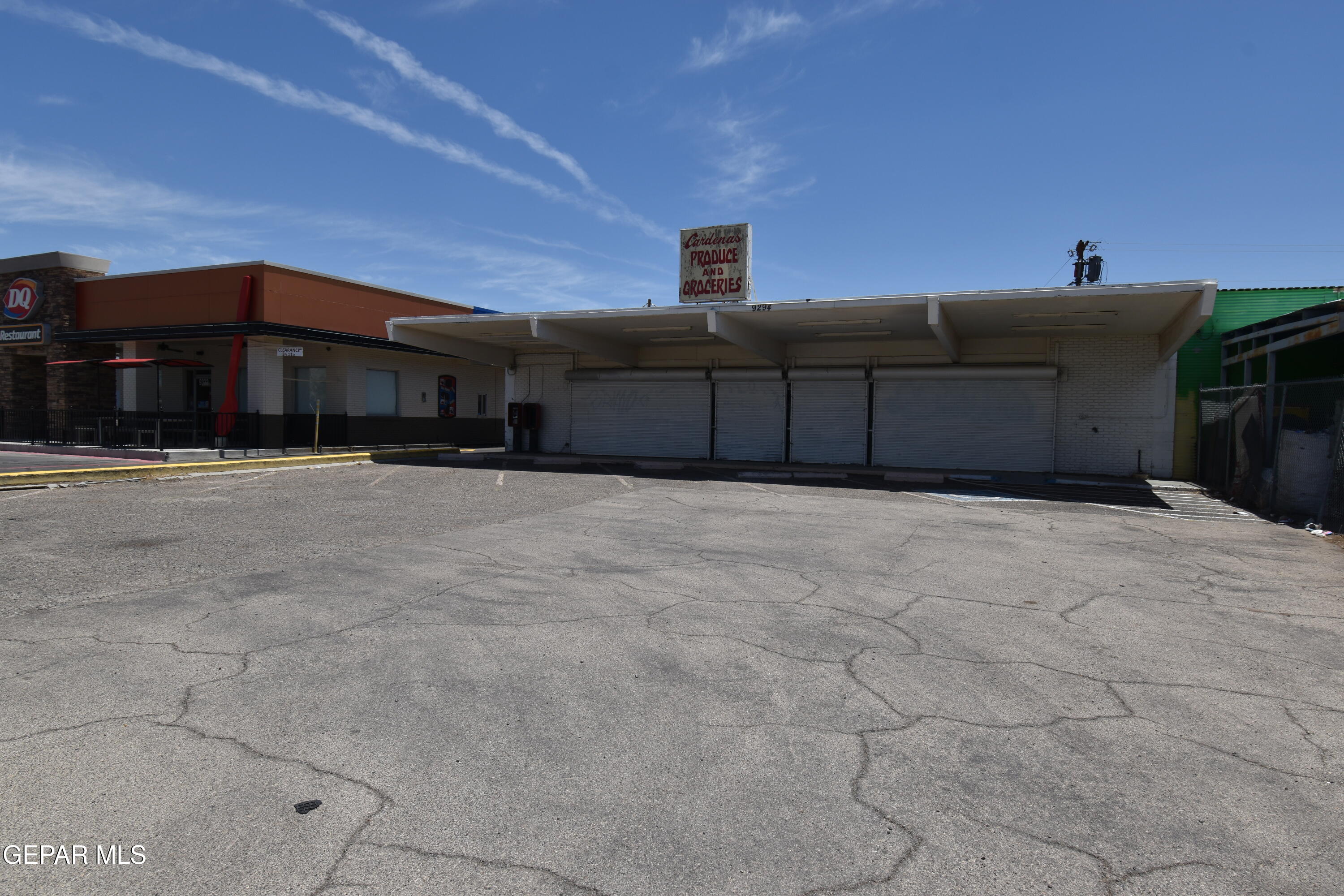 9294 Mccombs Street Property Photo 2