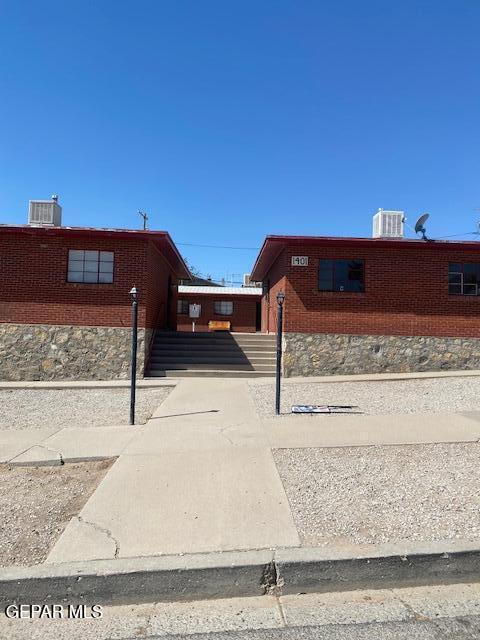 1401 N St Vrain Street Property Photo 1
