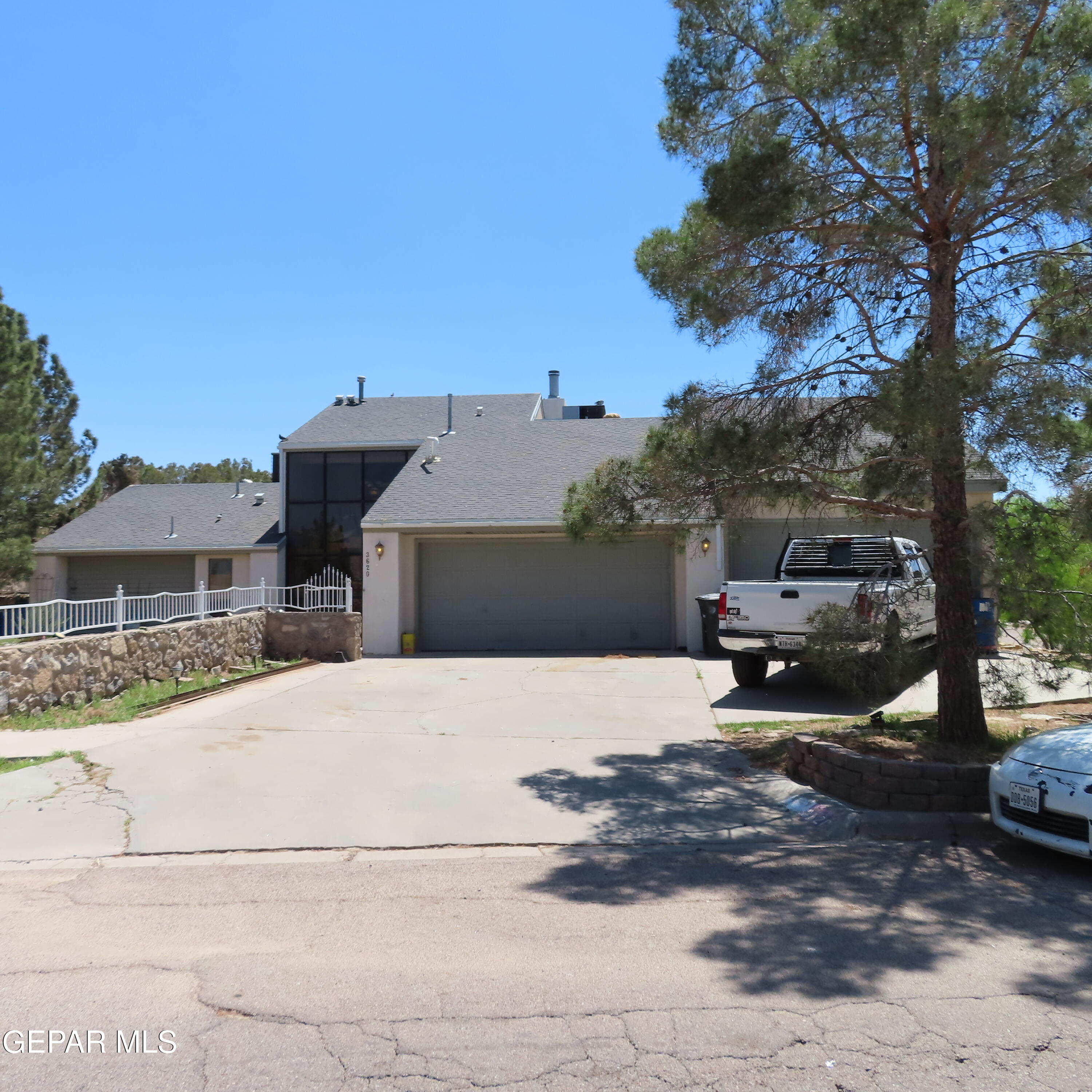 3620 Alderwood Manor Drive Property Photo