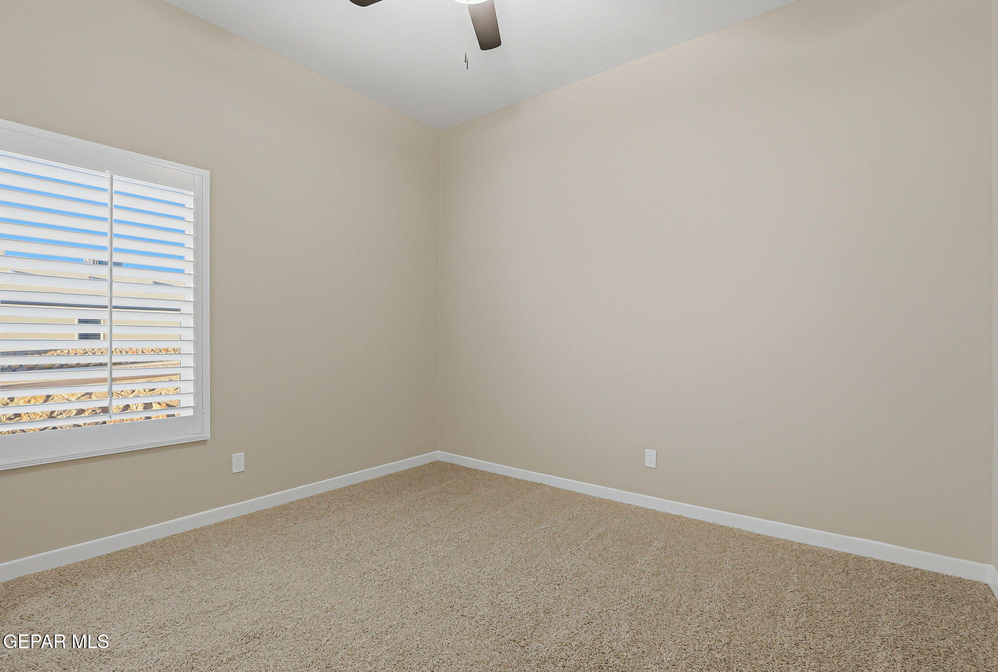 15380 Imagine Dr Property Photo 16