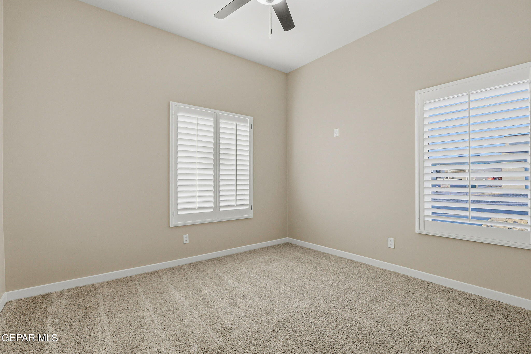 15380 Imagine Dr Property Photo 17