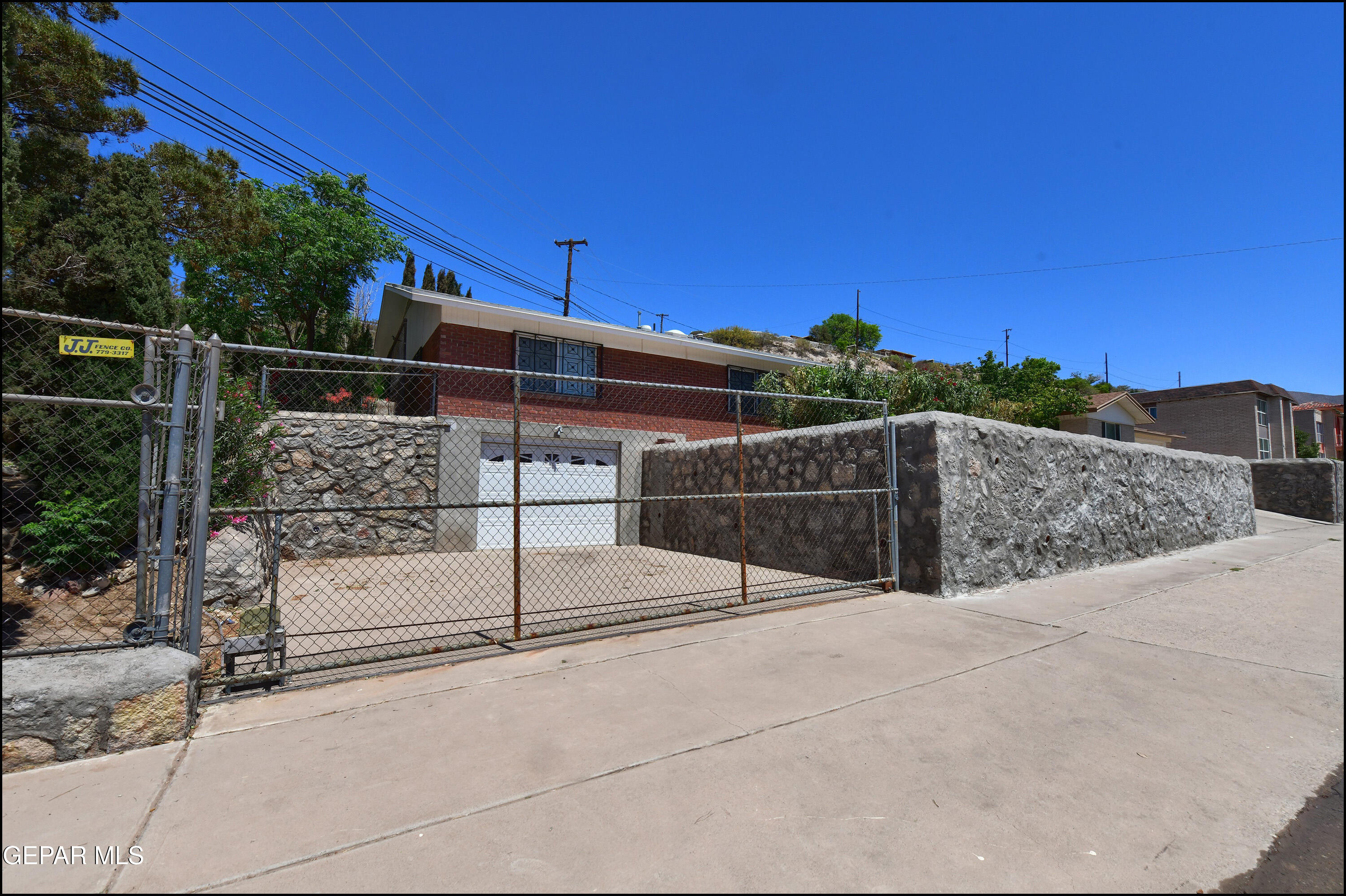 101 Fountain Road Property Photo 1