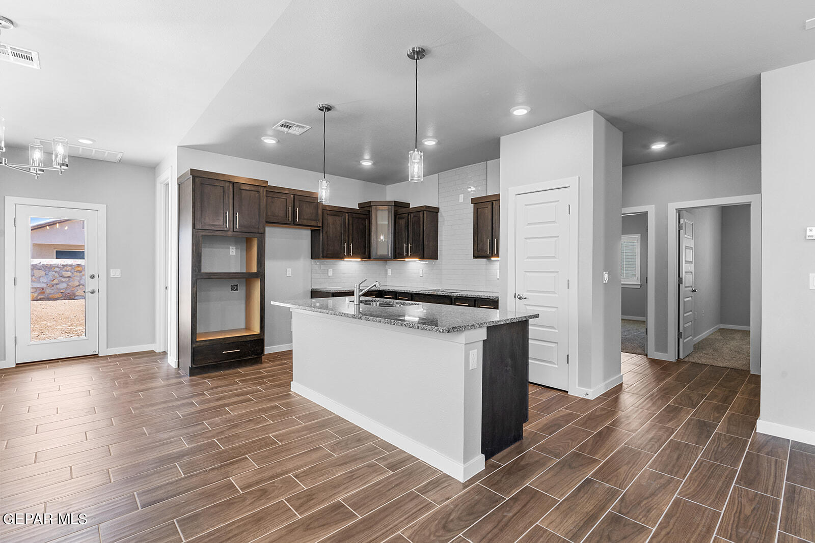 12917 Pontesbury Drive Property Photo 7