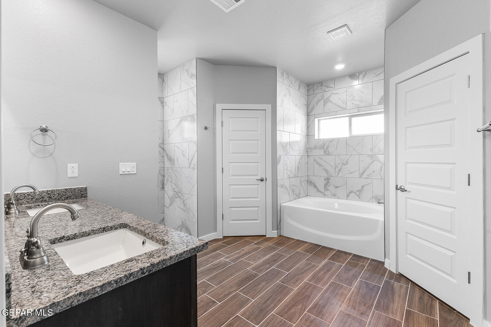 12917 Pontesbury Drive Property Photo 9