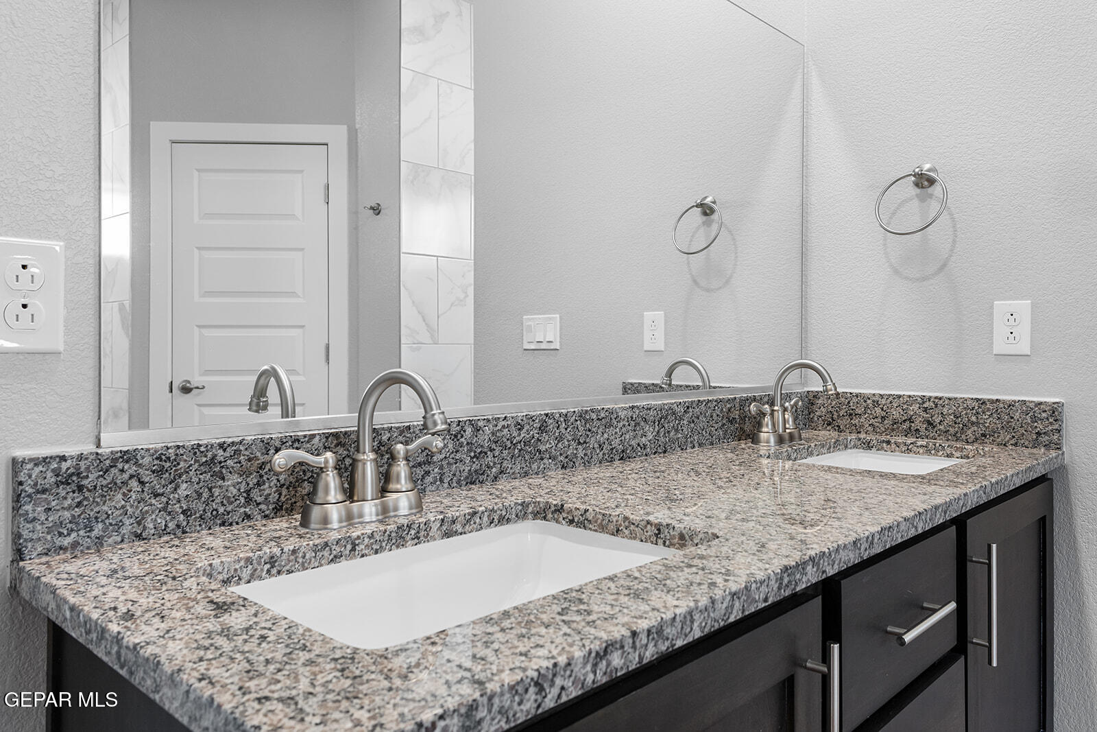 12917 Pontesbury Drive Property Photo 31