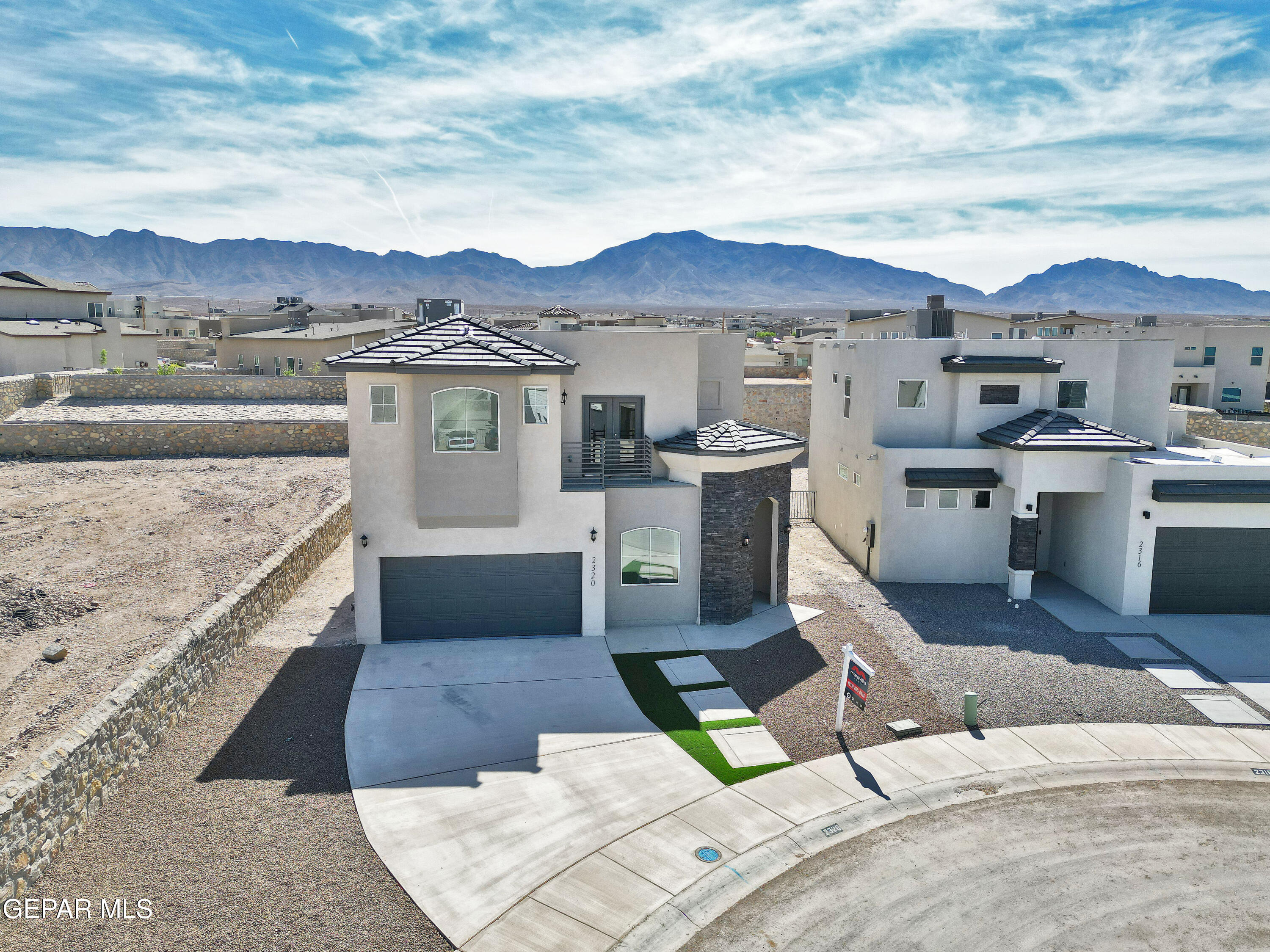 2320 Enchanted Hawk Place Property Photo