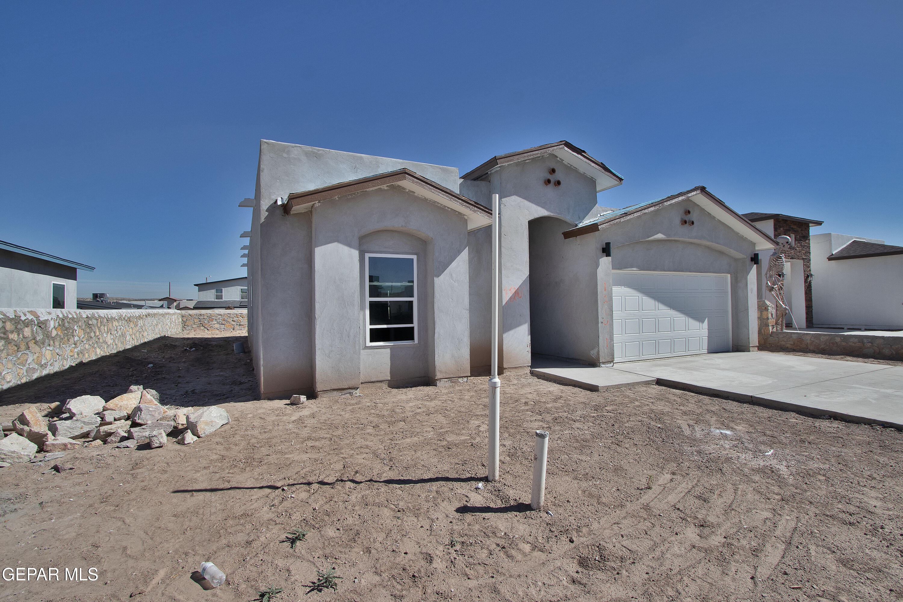 12041 Iron Hollow Street Property Photo 3