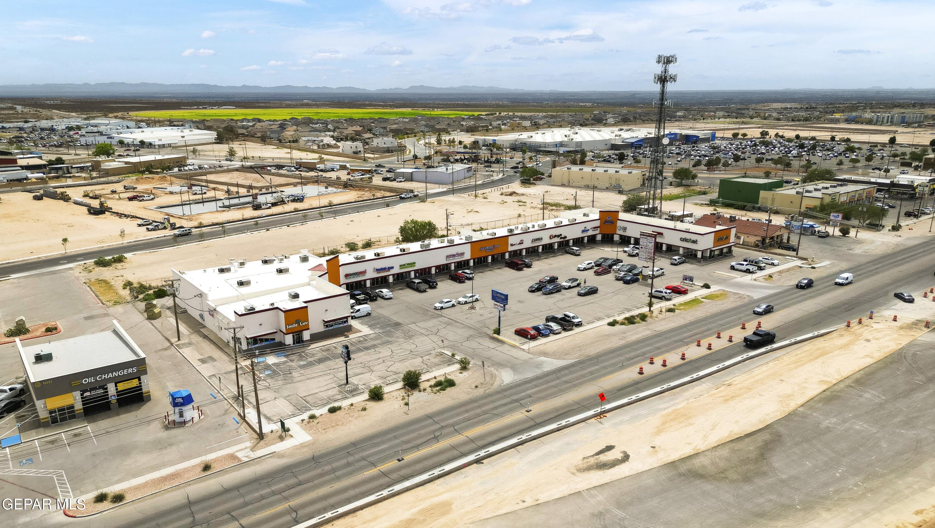 14010 Horizon Boulevard J & K Property Photo 8
