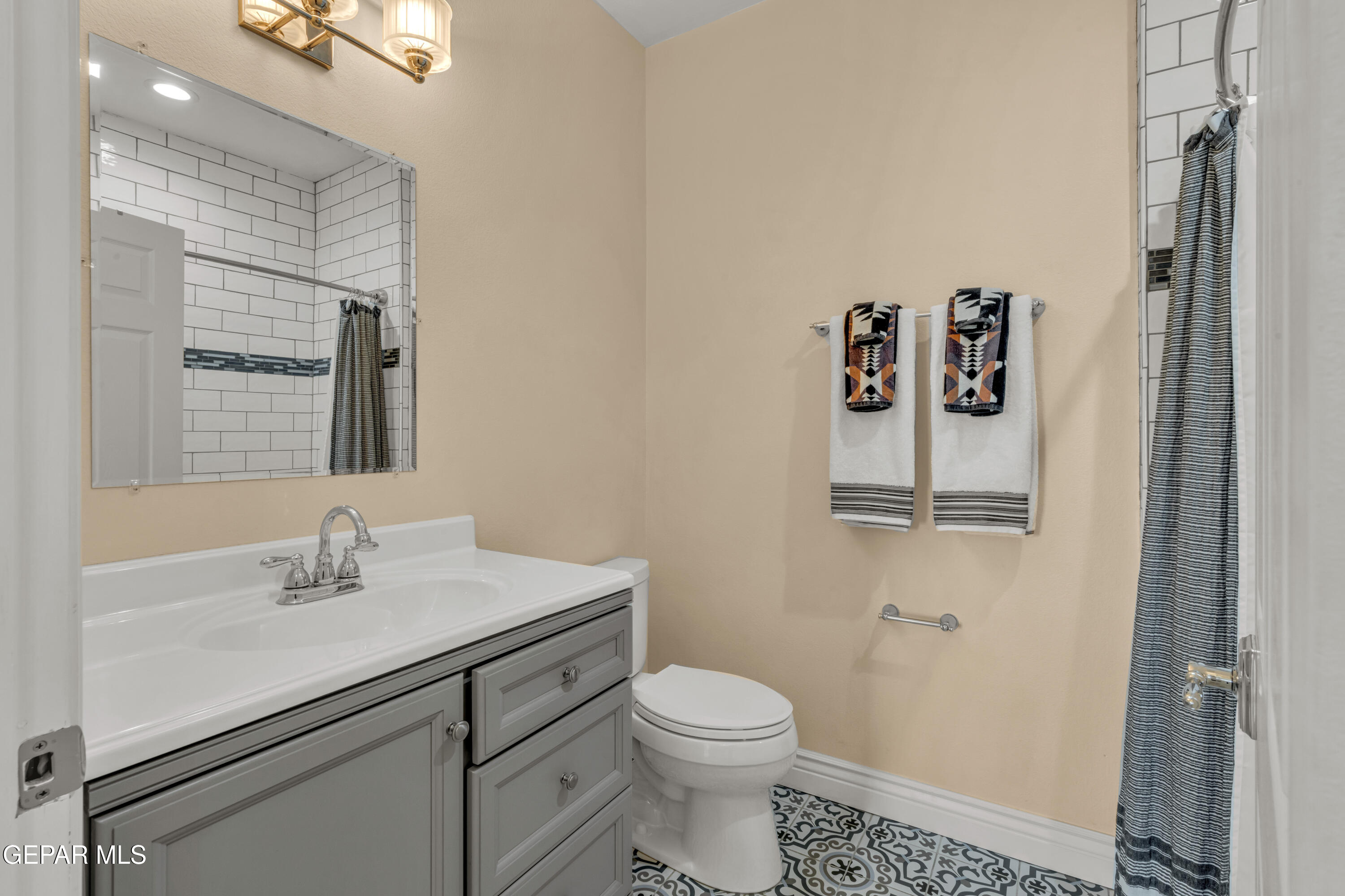 131 High Lonesome Drive Property Photo 33