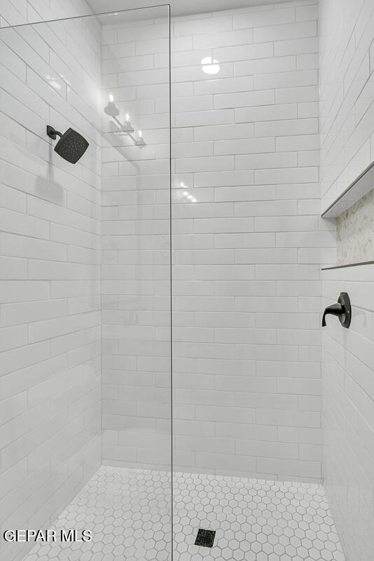 248 Emerald Storm Place Property Photo 13
