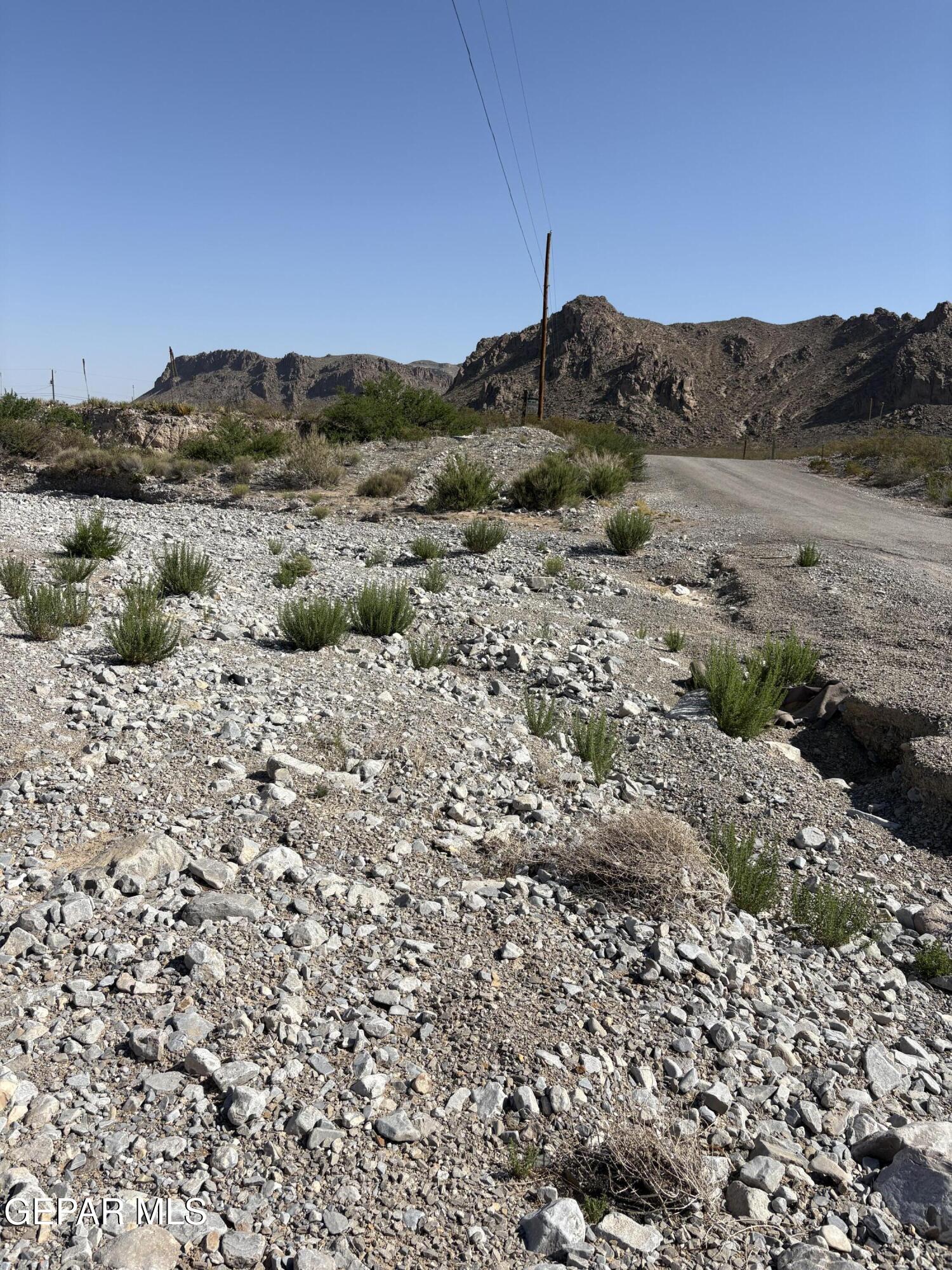 18350-60 Carinha Avenue Property Photo 4