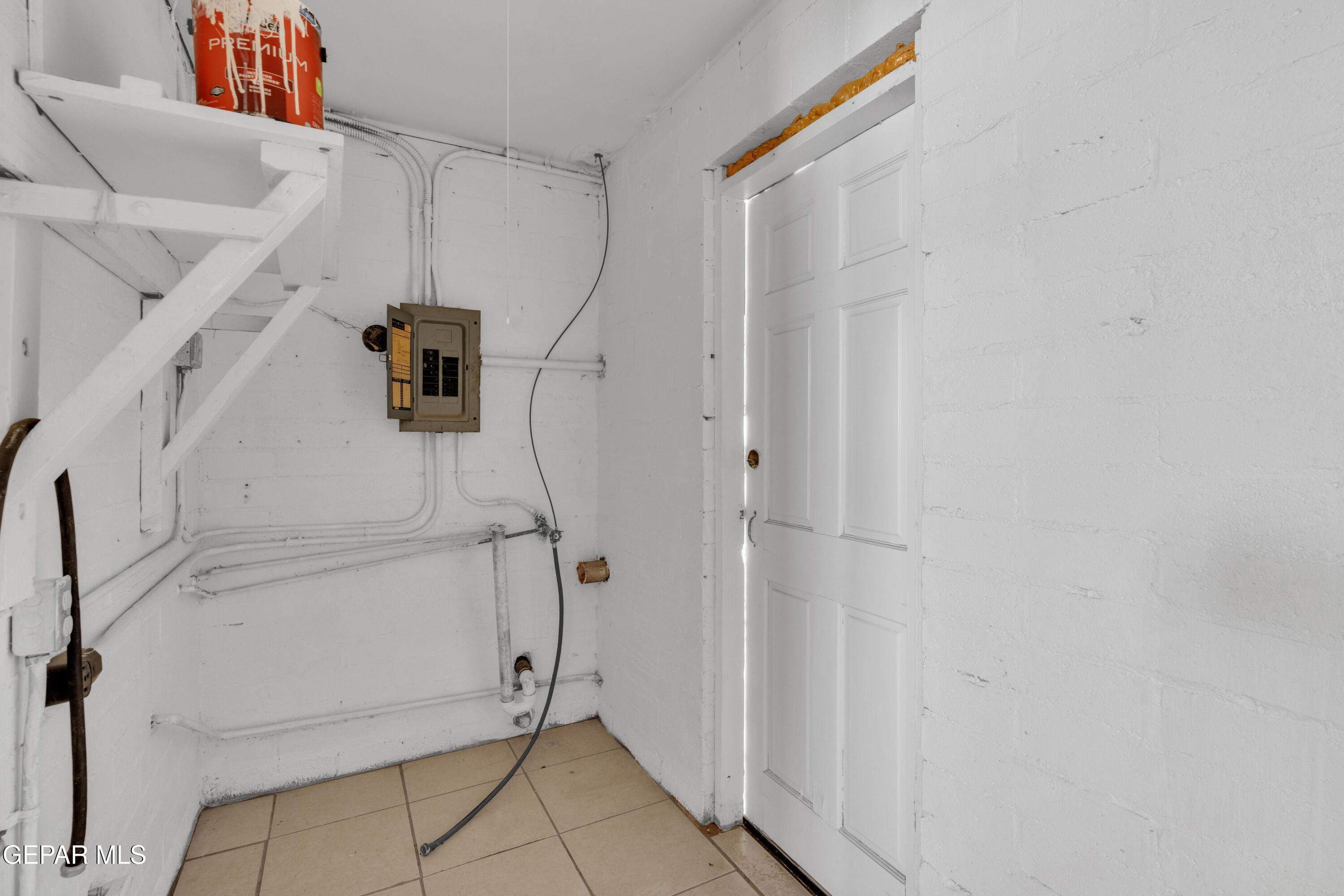 7605 Parkland Drive Property Photo 21