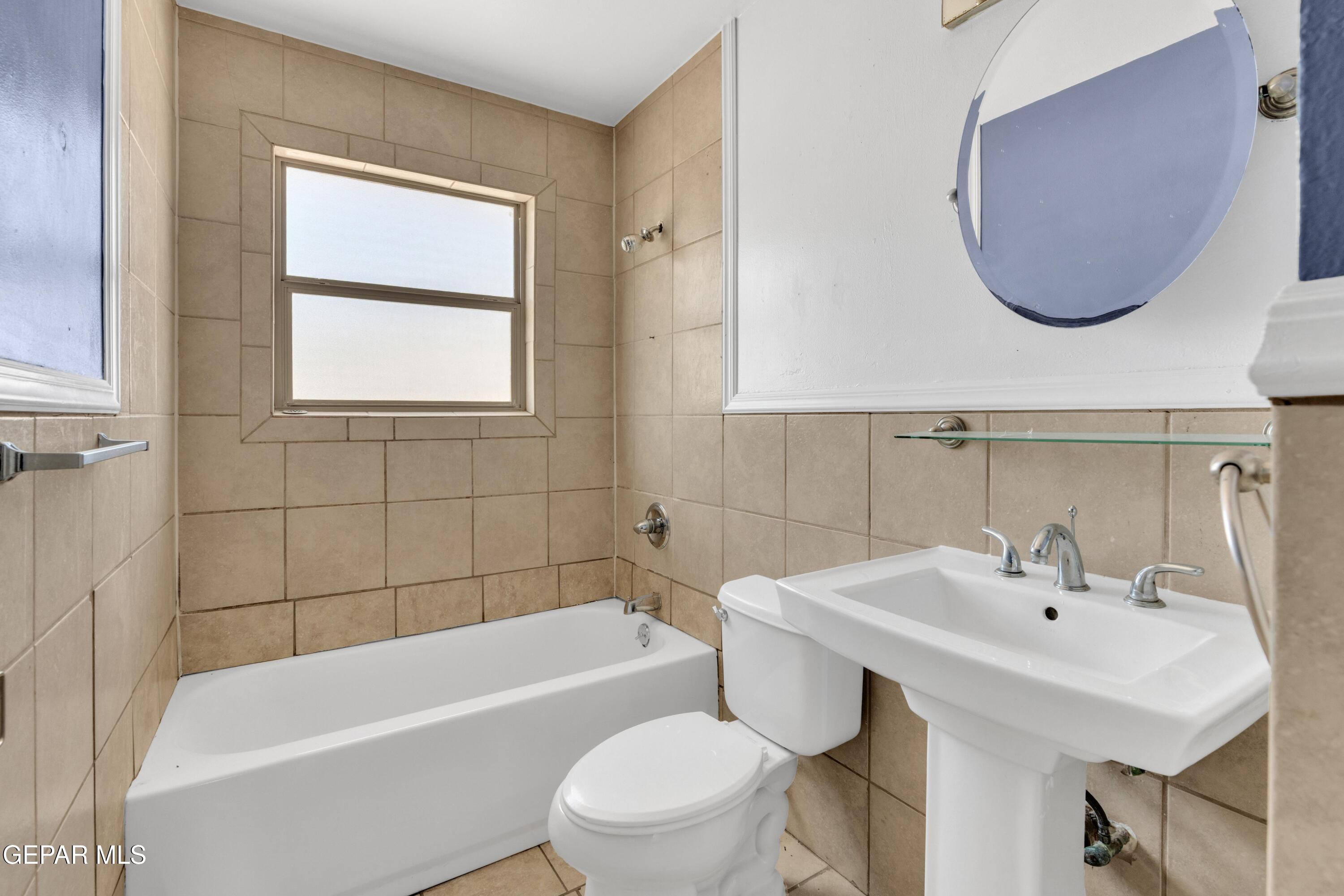 7605 Parkland Drive Property Photo 30