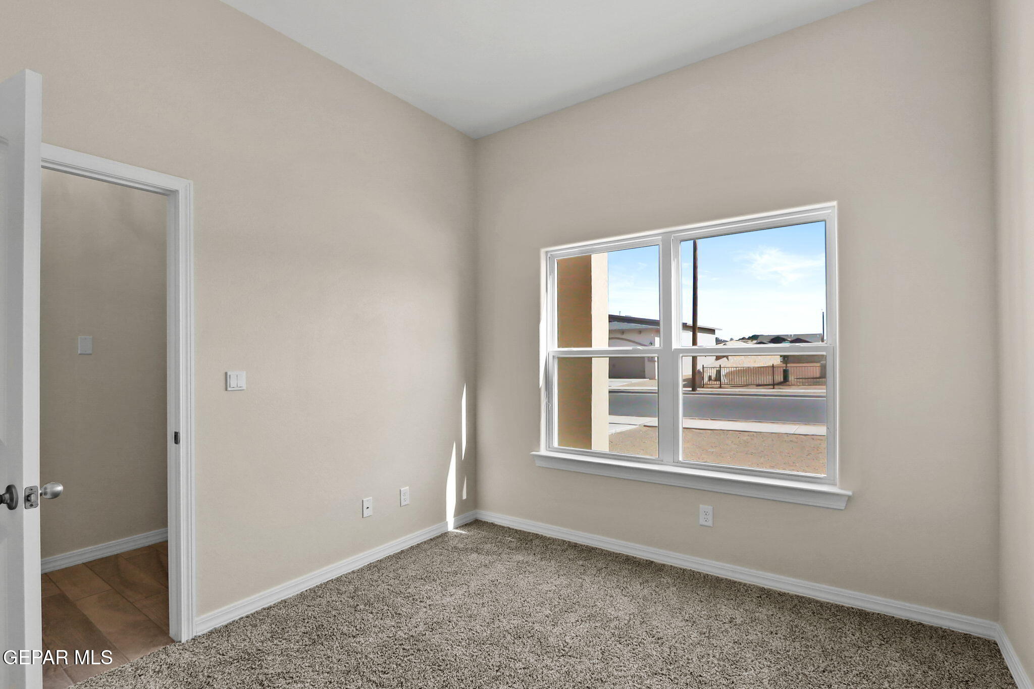 15324 Conviction Avenue Property Photo 7