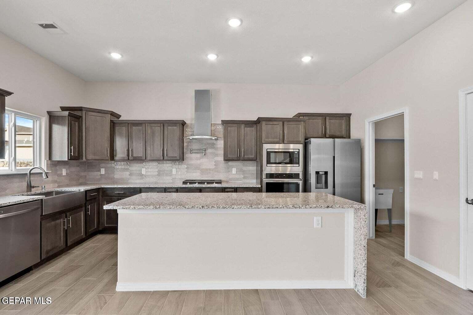 15312 Conviction Avenue Property Photo 19