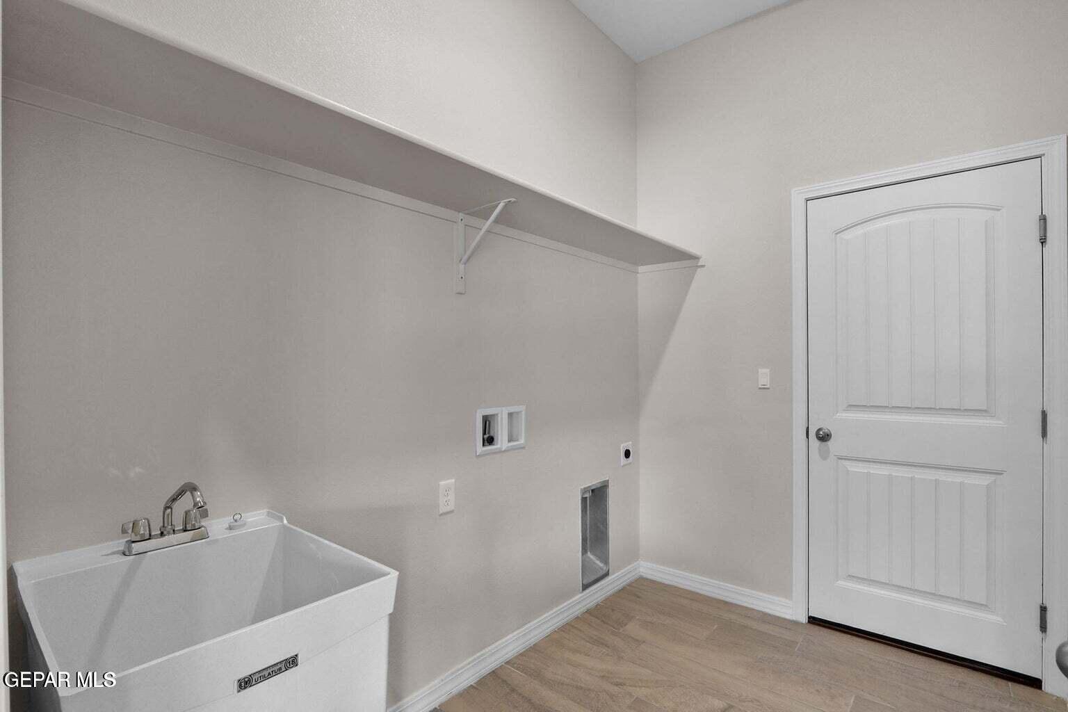 15312 Conviction Avenue Property Photo 25