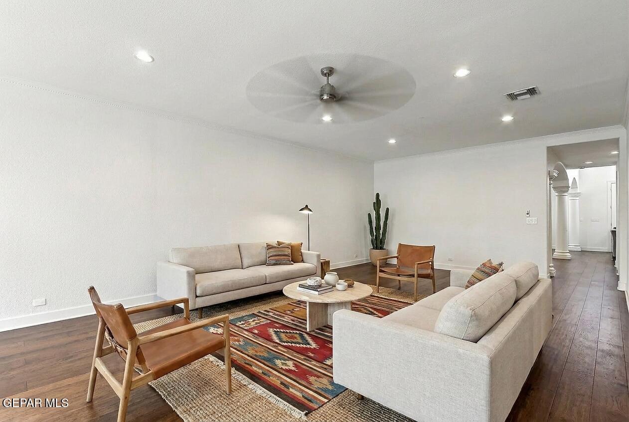6528 Calle Placido Drive Property Photo 18