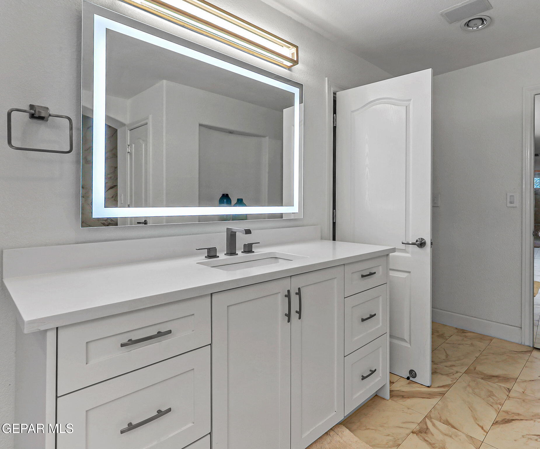 6528 Calle Placido Drive Property Photo 41