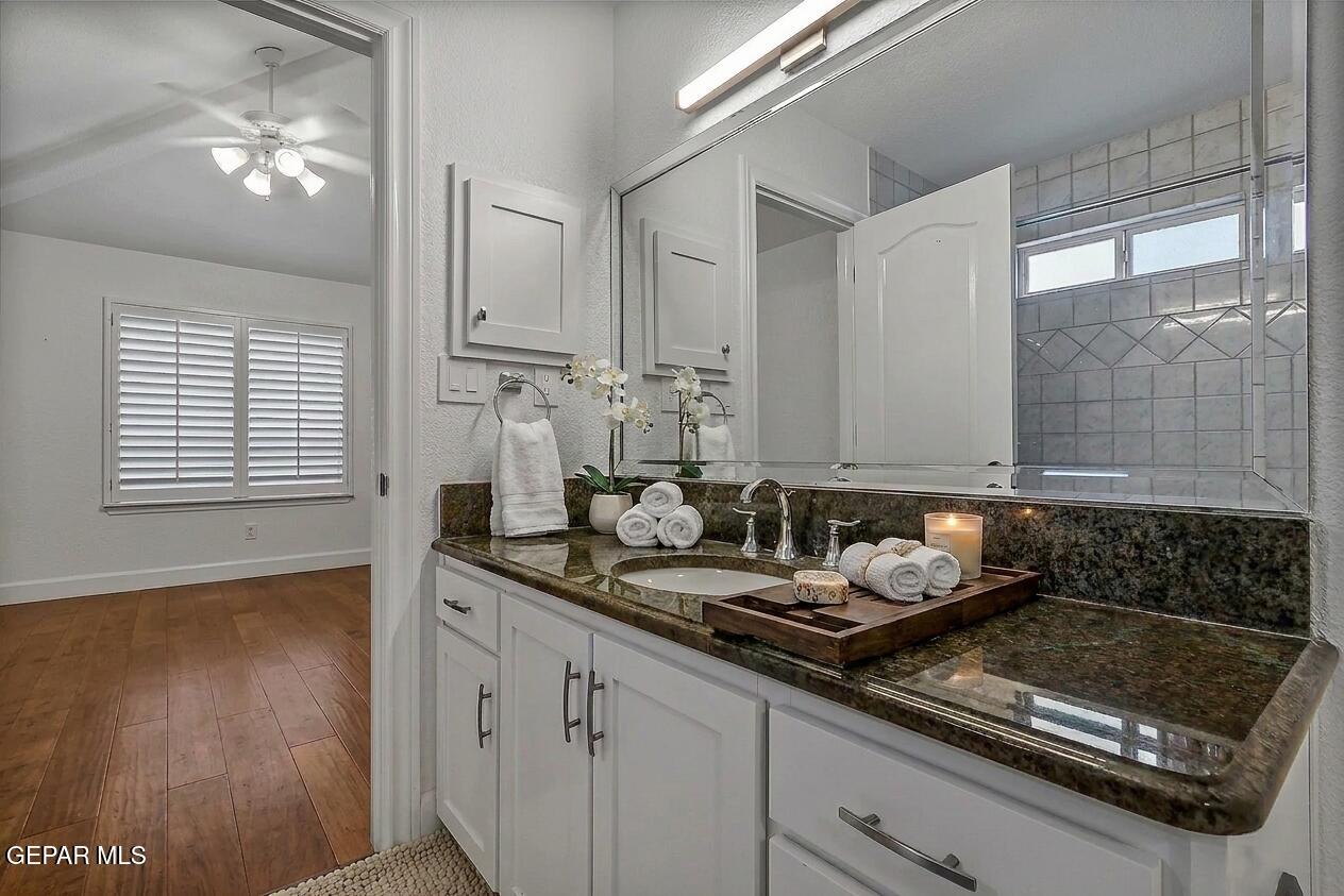 6528 Calle Placido Drive Property Photo 87