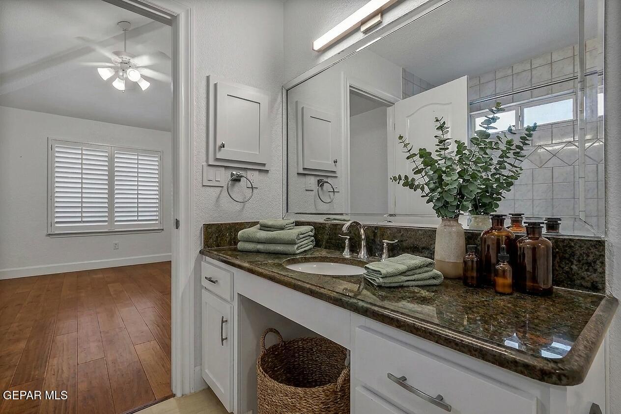 6528 Calle Placido Drive Property Photo 89