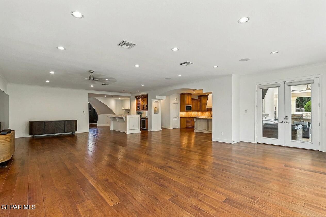 6528 Calle Placido Drive Property Photo 101