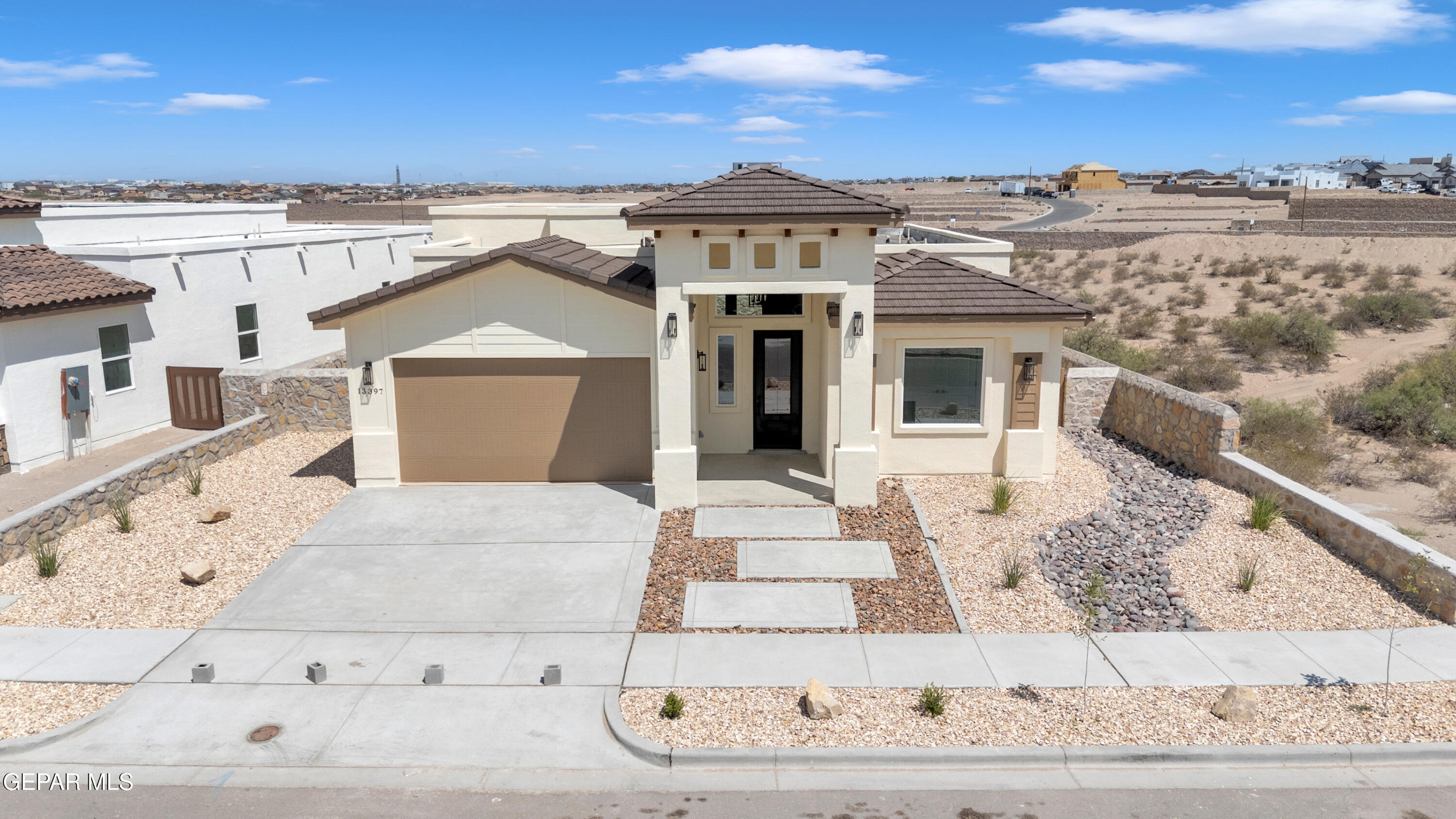 13397 Emerald Pearl Drive Property Photo 2