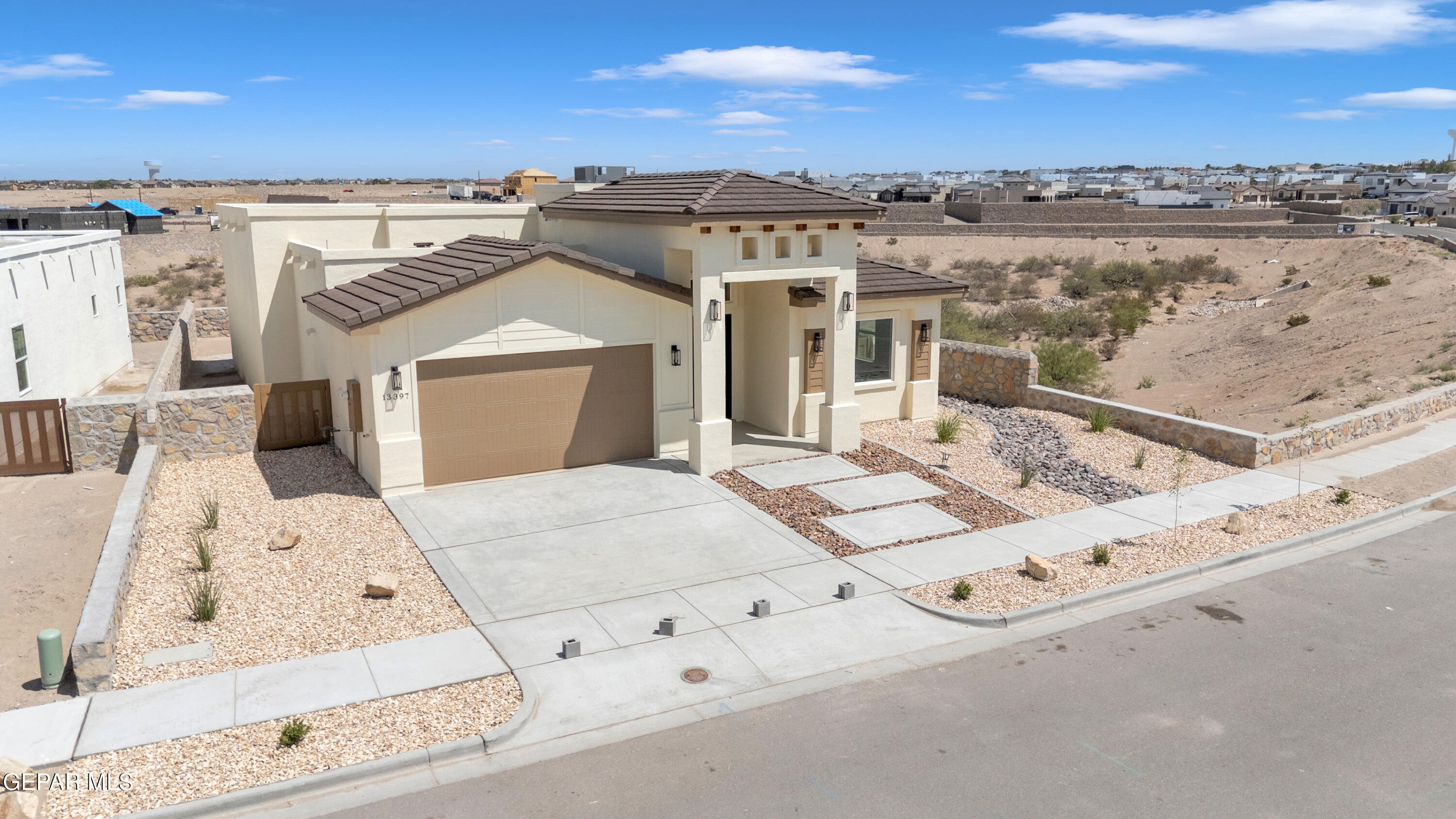 13397 Emerald Pearl Drive Property Photo 38