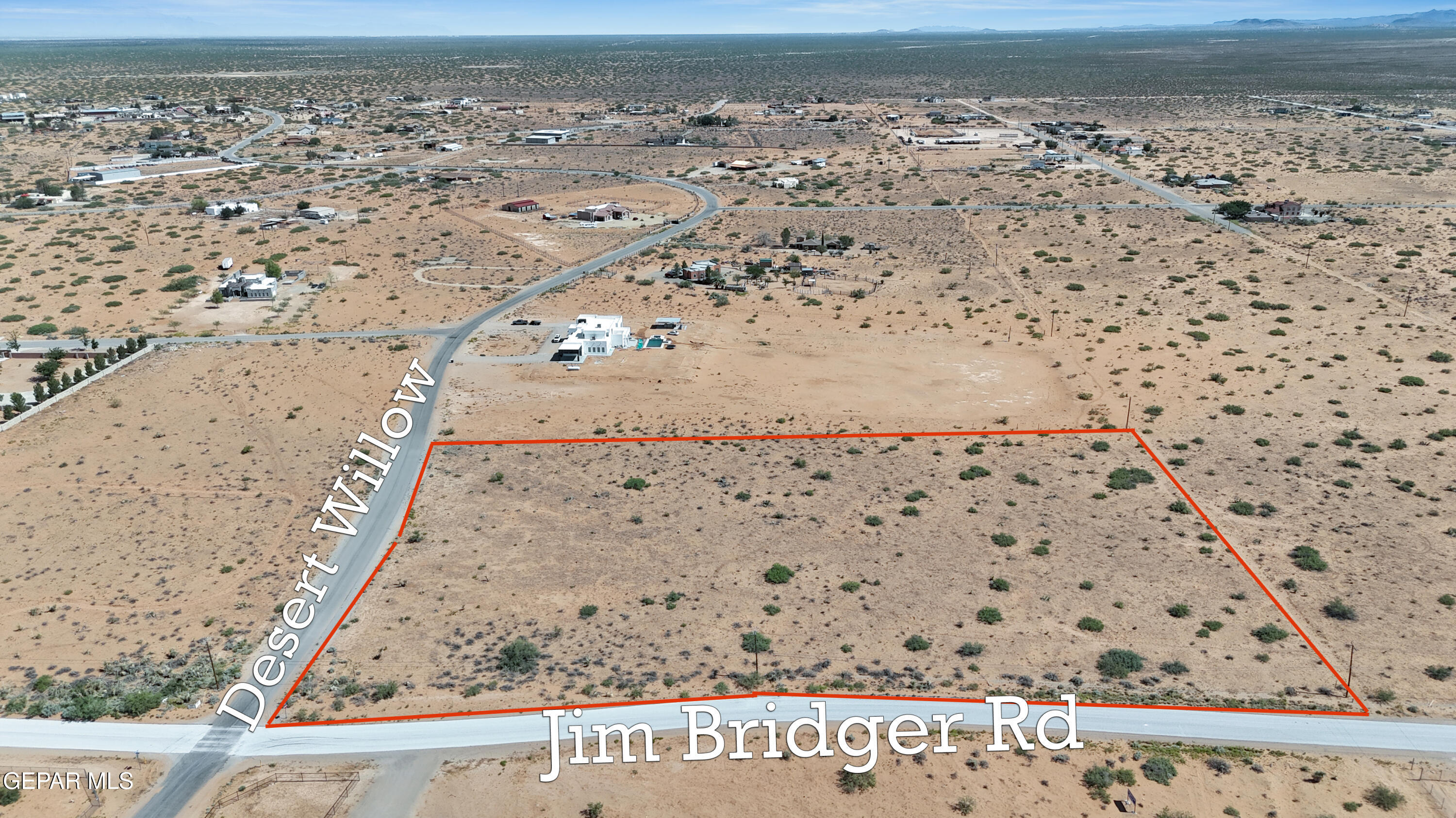 5700 Desert Willow Drive Property Photo 1