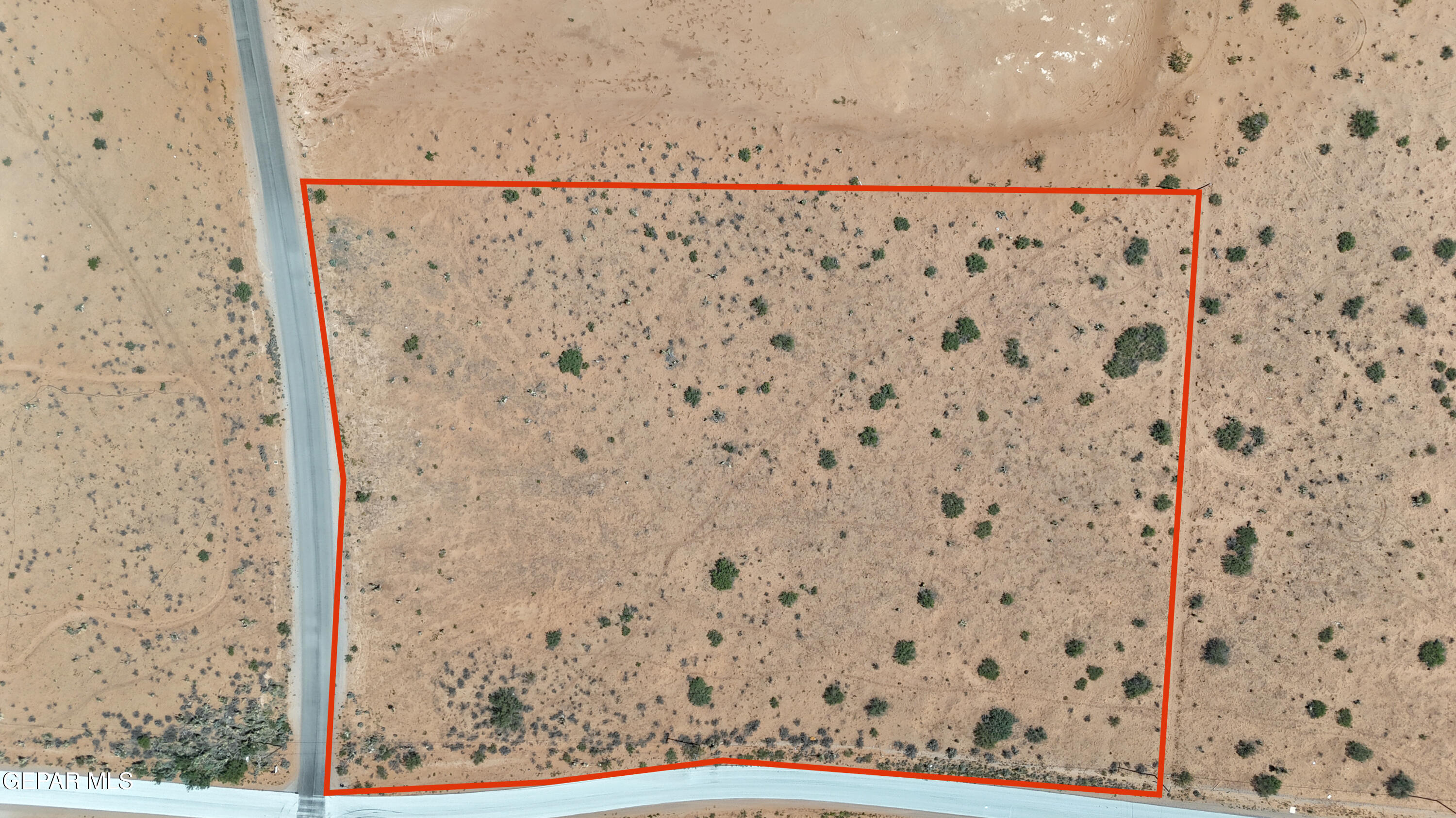 5700 Desert Willow Drive Property Photo 11