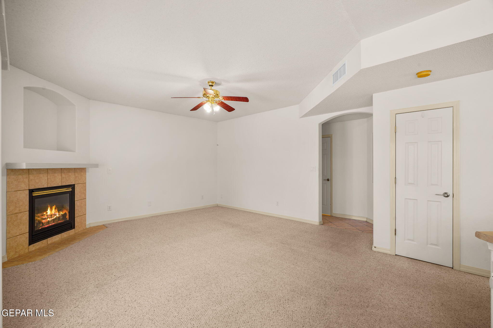 2313 Canopy Place Property Photo 12