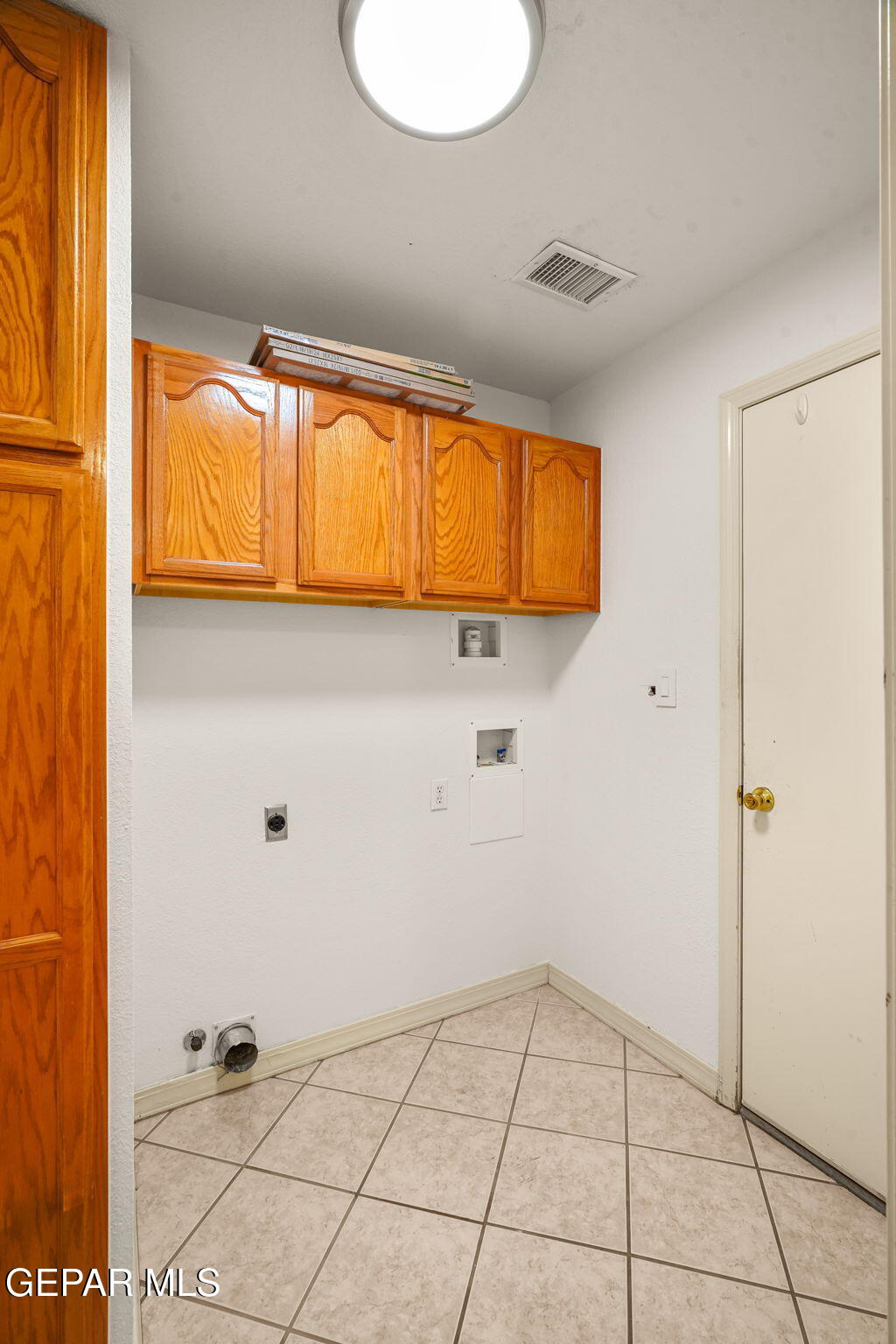 2313 Canopy Place Property Photo 20