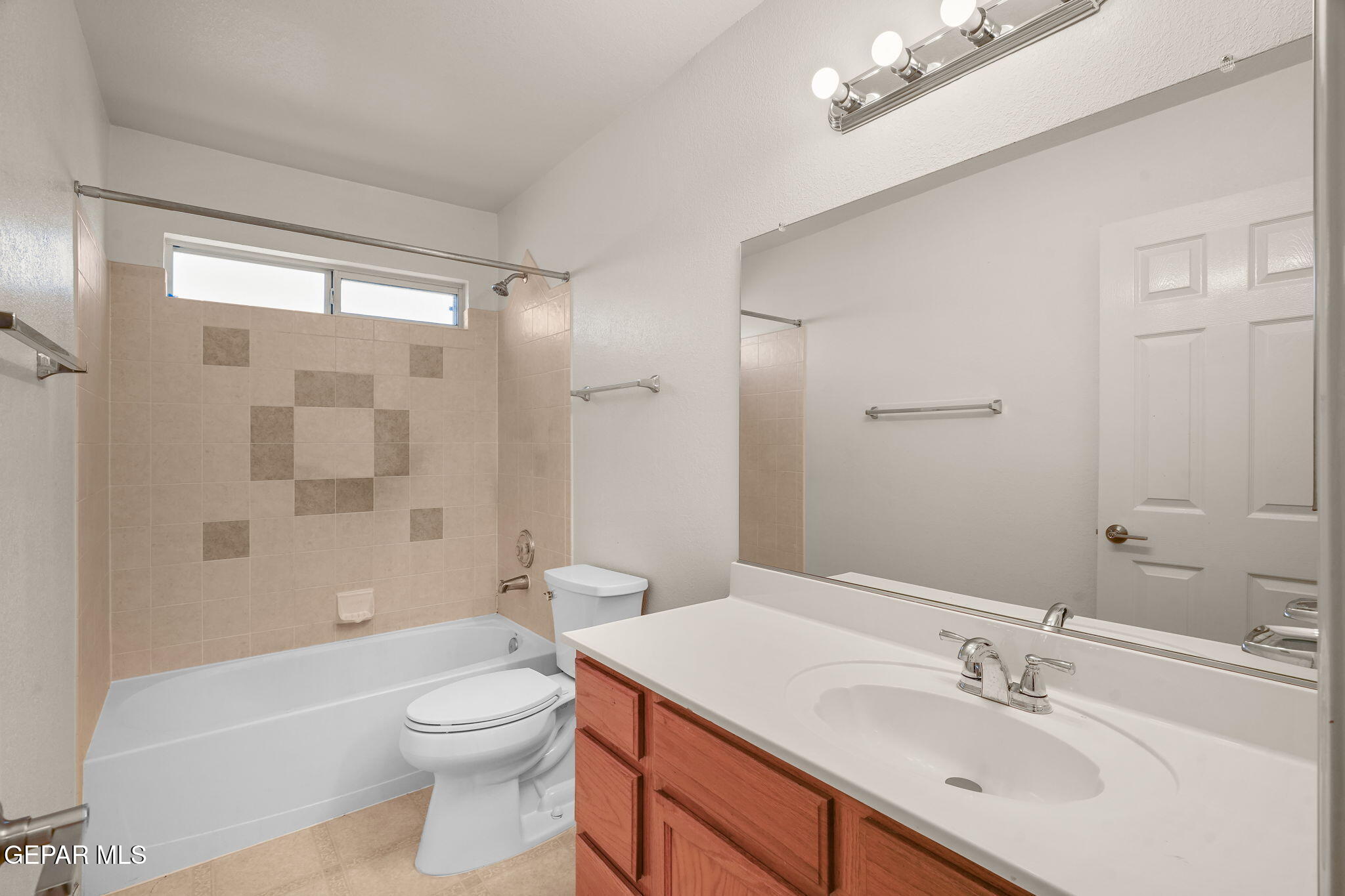 2313 Canopy Place Property Photo 27