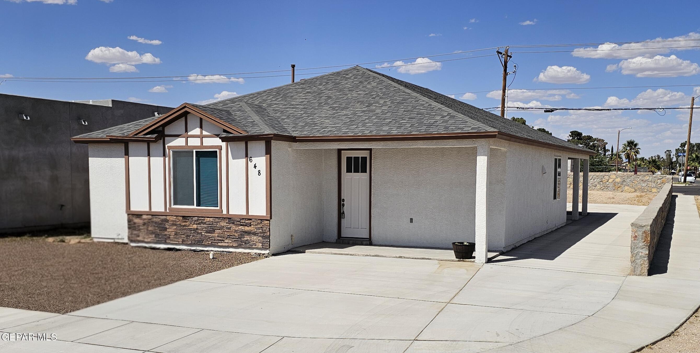 648 Danube Drive Property Photo 1