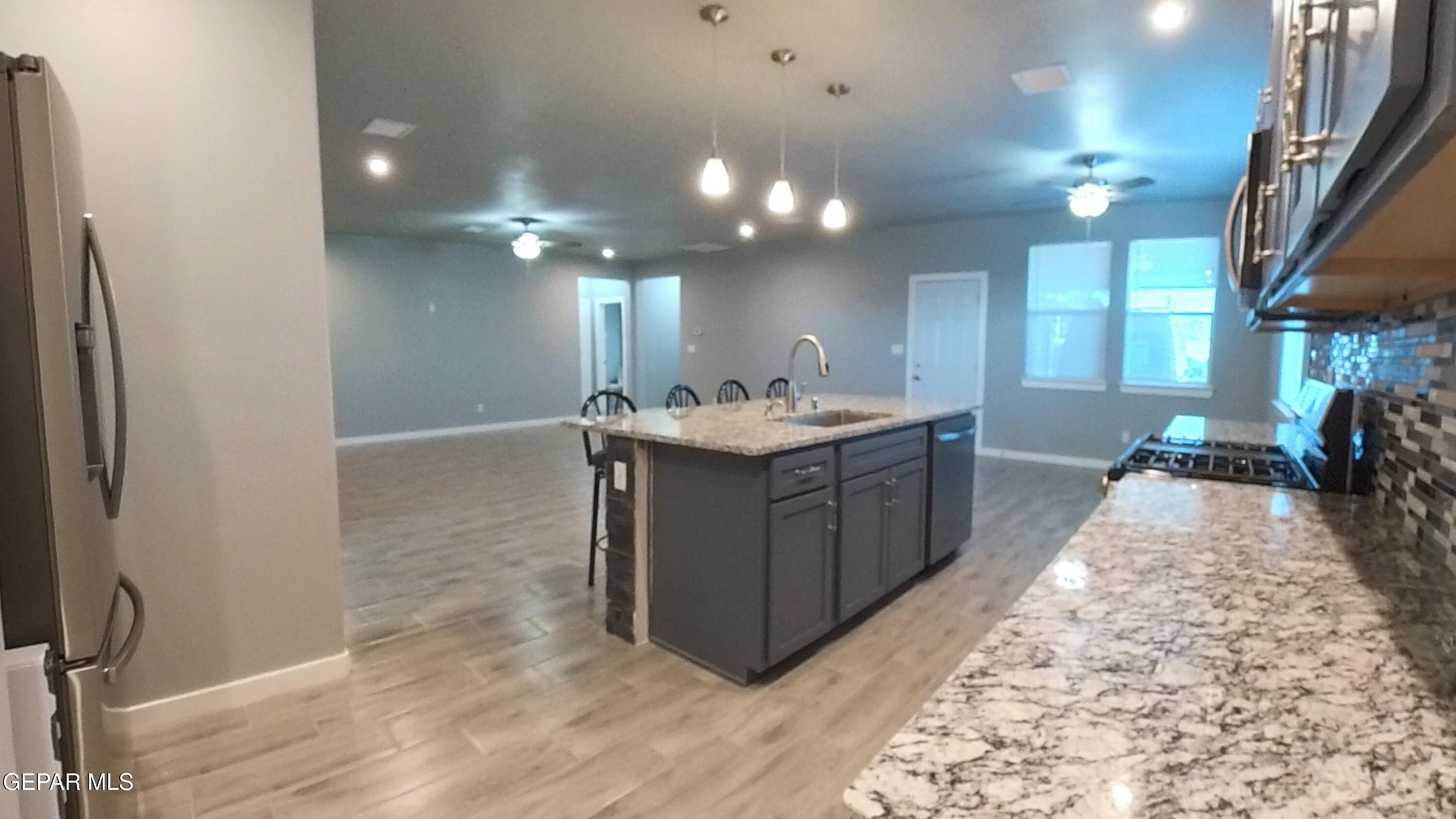 648 Danube Drive Property Photo 4