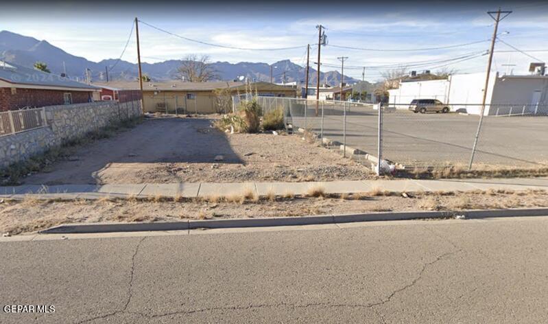 Tbd Arabian Nights Street Property Photo 1