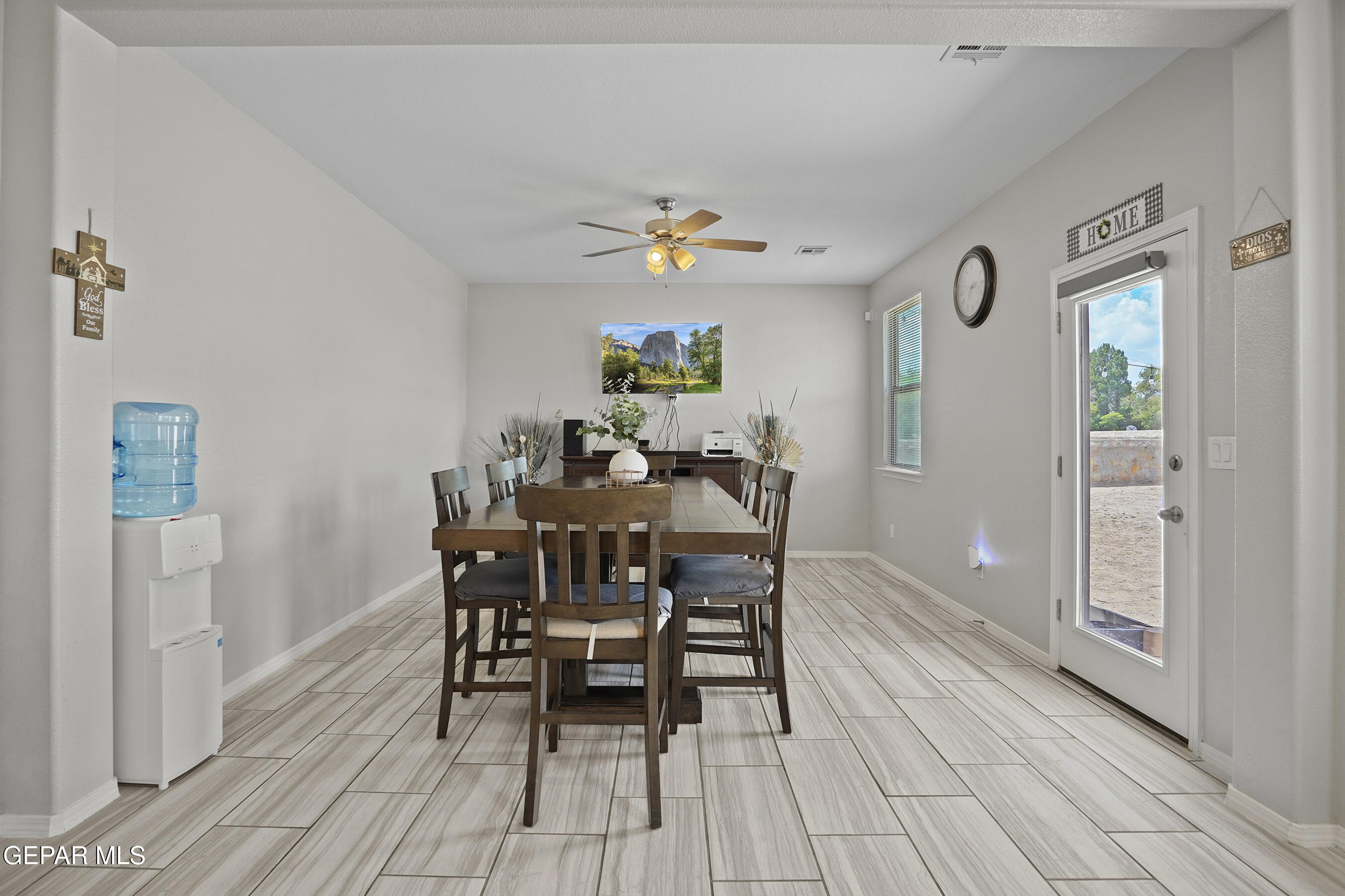 503 Dusk View Street Property Photo 14
