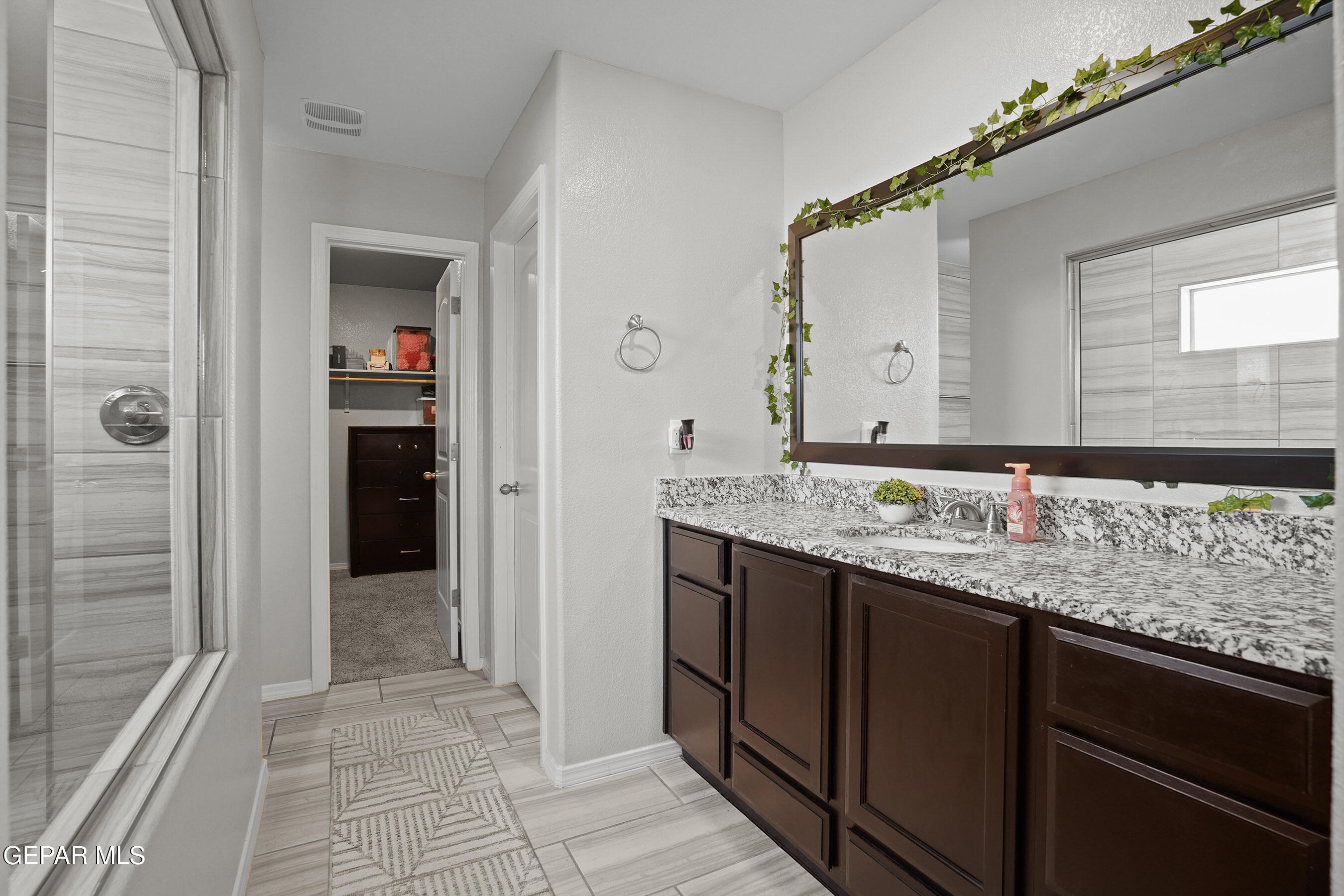 503 Dusk View Street Property Photo 21
