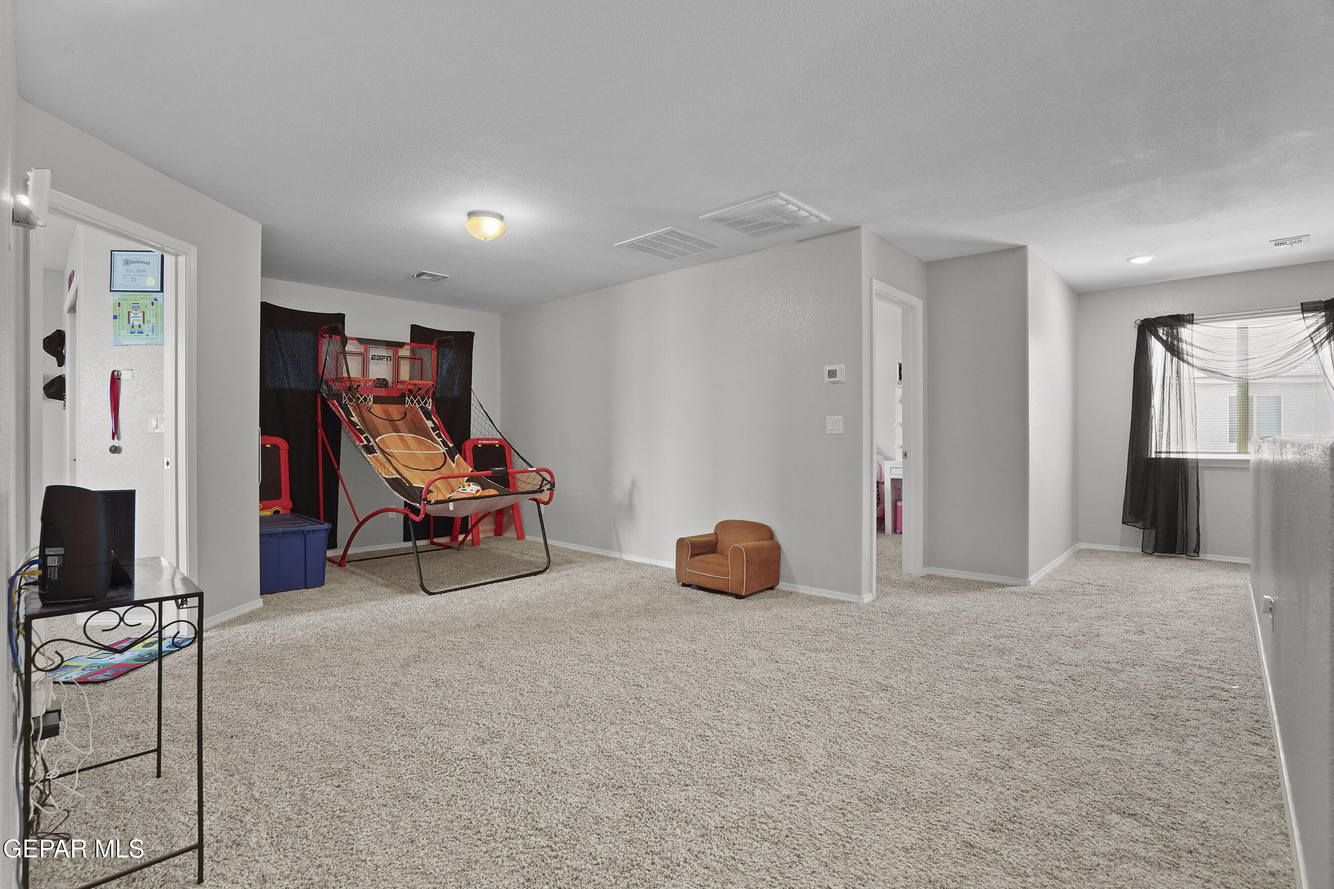503 Dusk View Street Property Photo 28