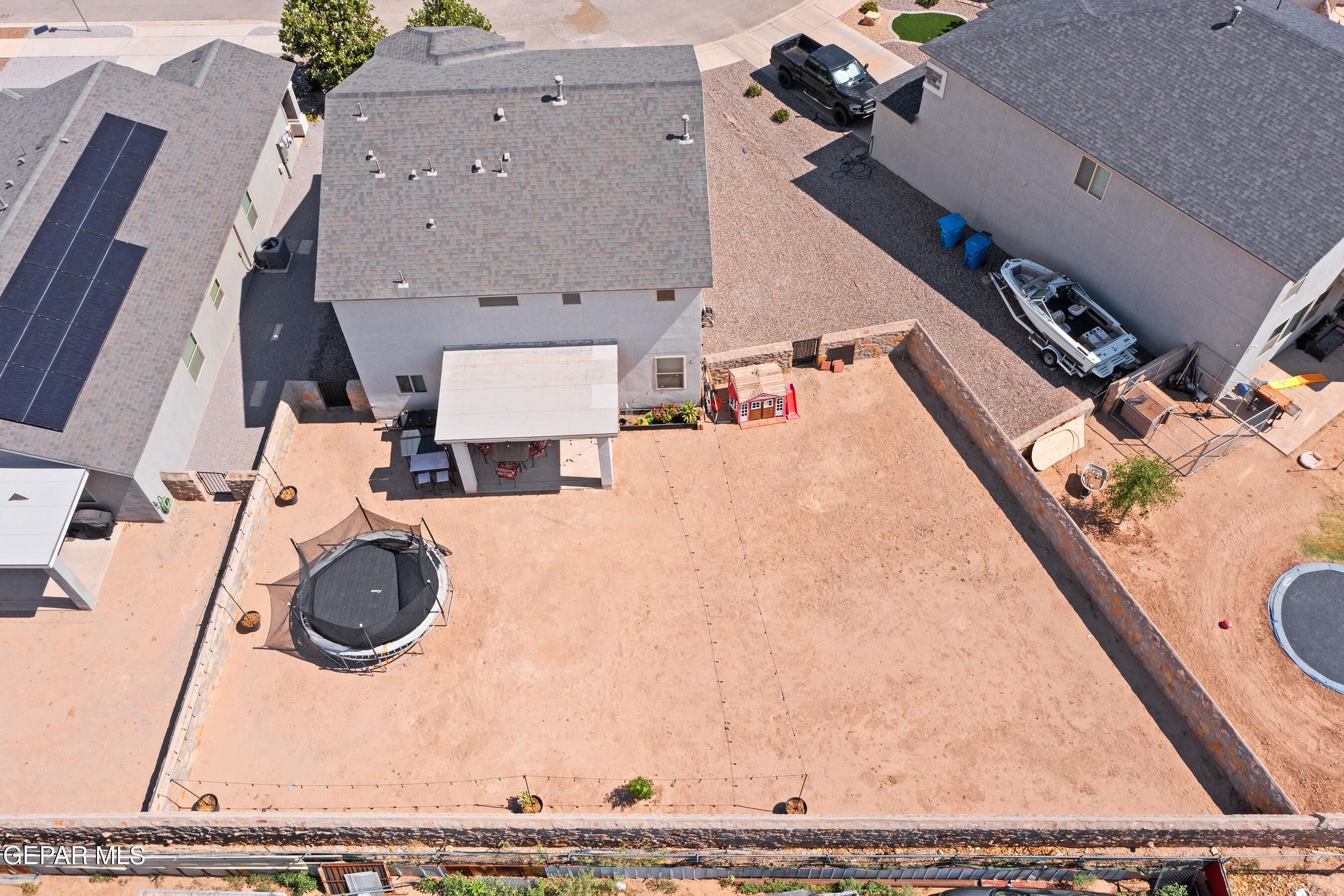 503 Dusk View Street Property Photo 32
