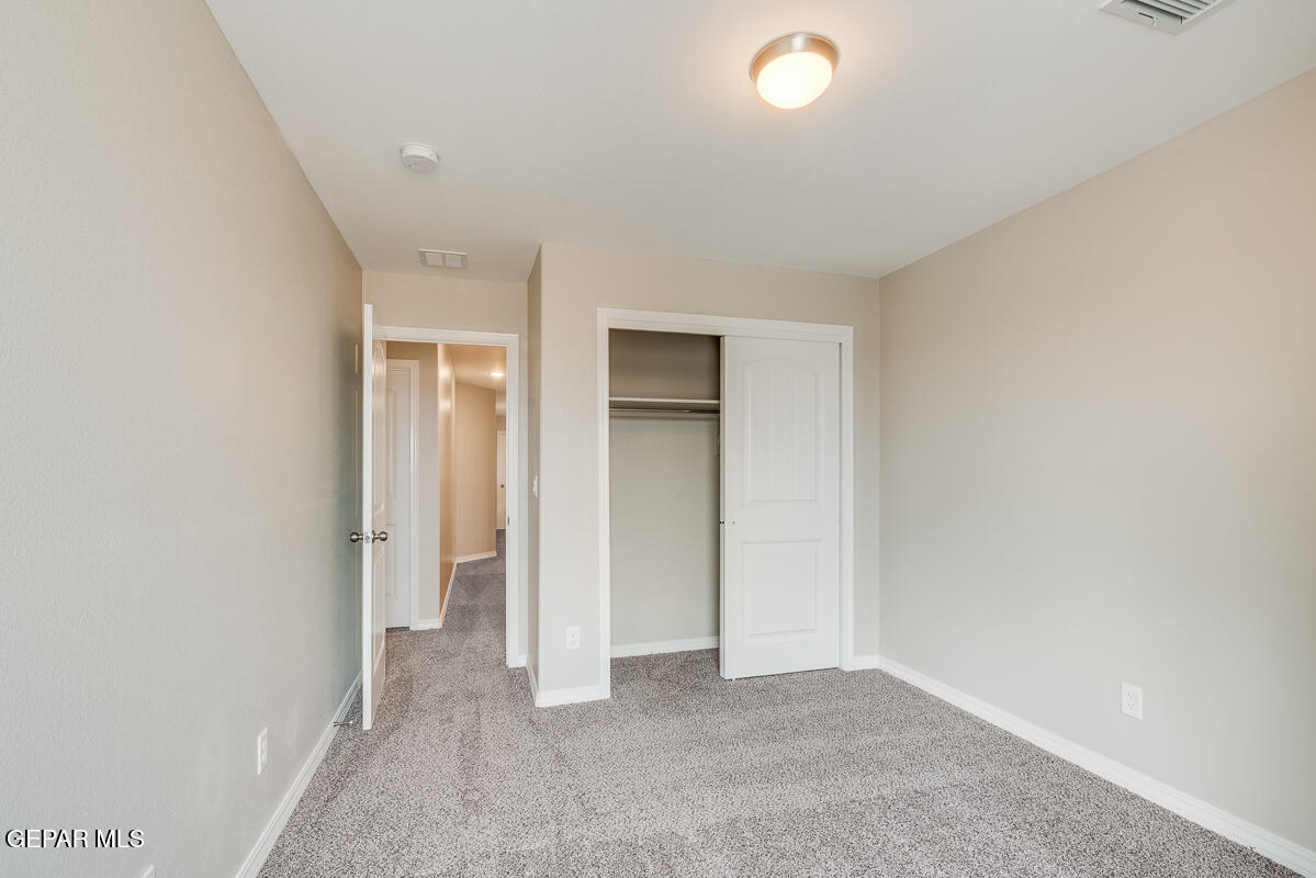 12432 Fill Ball Property Photo 25