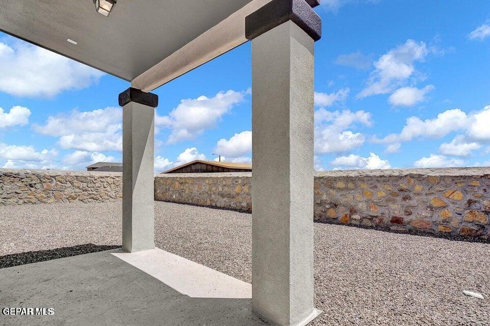 12438 Fill Ball Street Property Photo 28