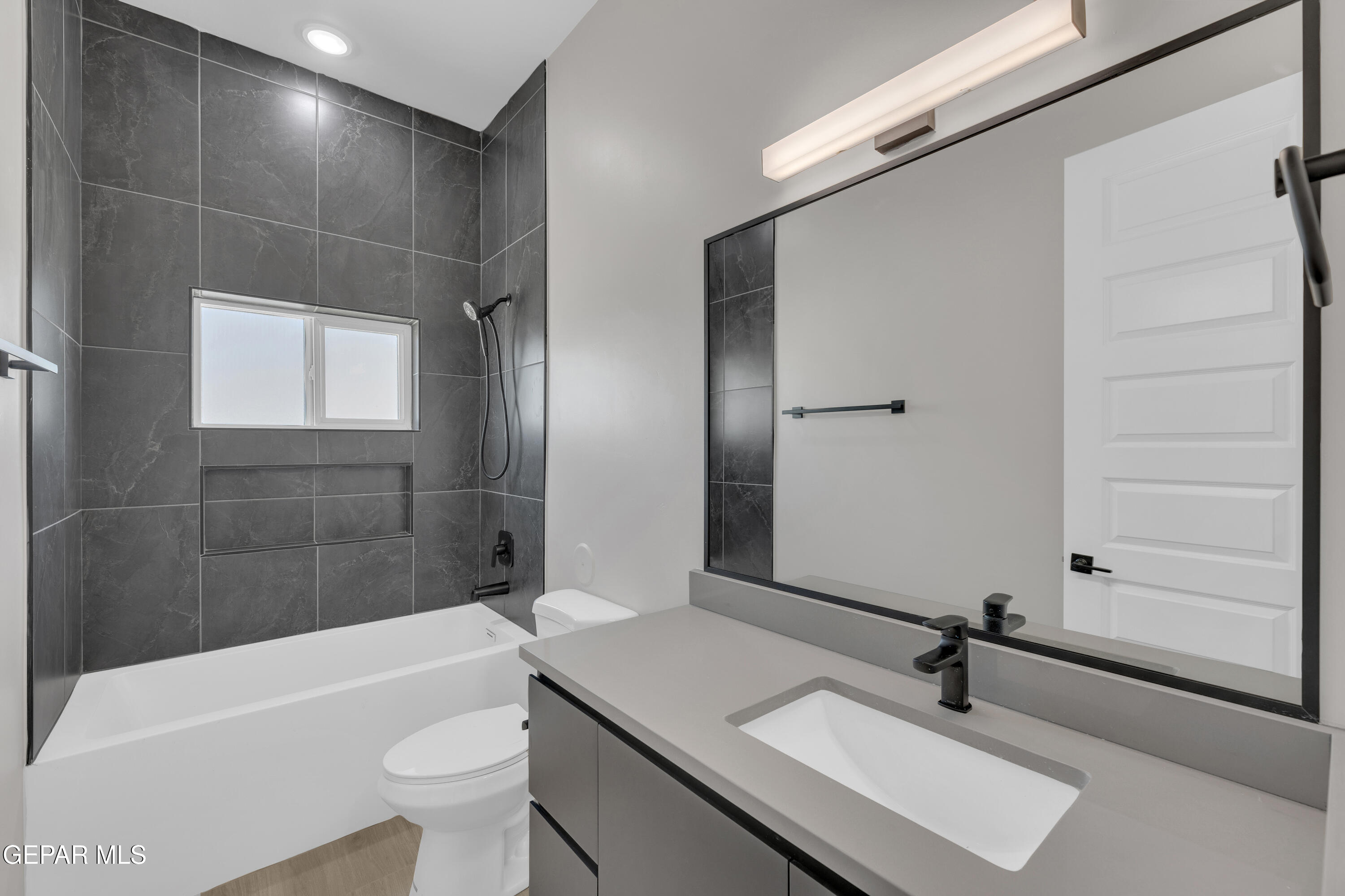 13989 Summer Hail Avenue Property Photo 16