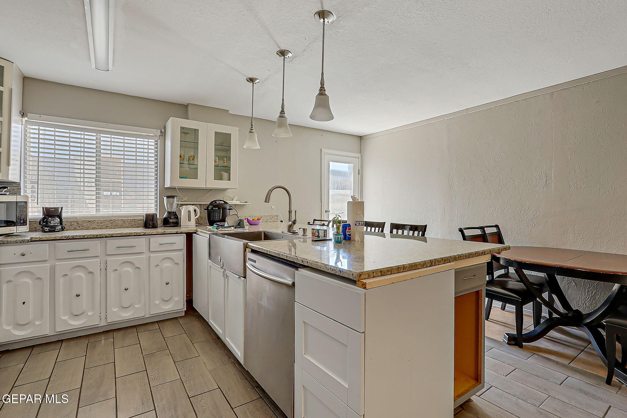 3369 Freeport Drive Property Photo 6