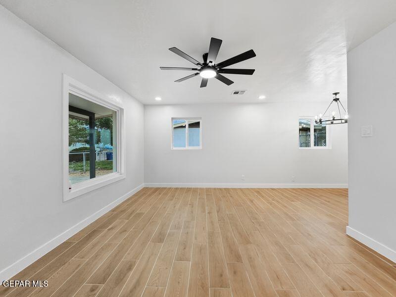 5117 Peacock Lane Property Photo 6