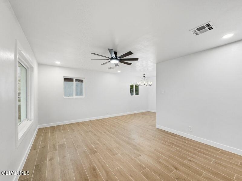 5117 Peacock Lane Property Photo 10