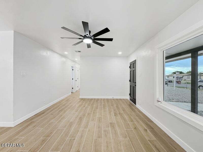 5117 Peacock Lane Property Photo 12